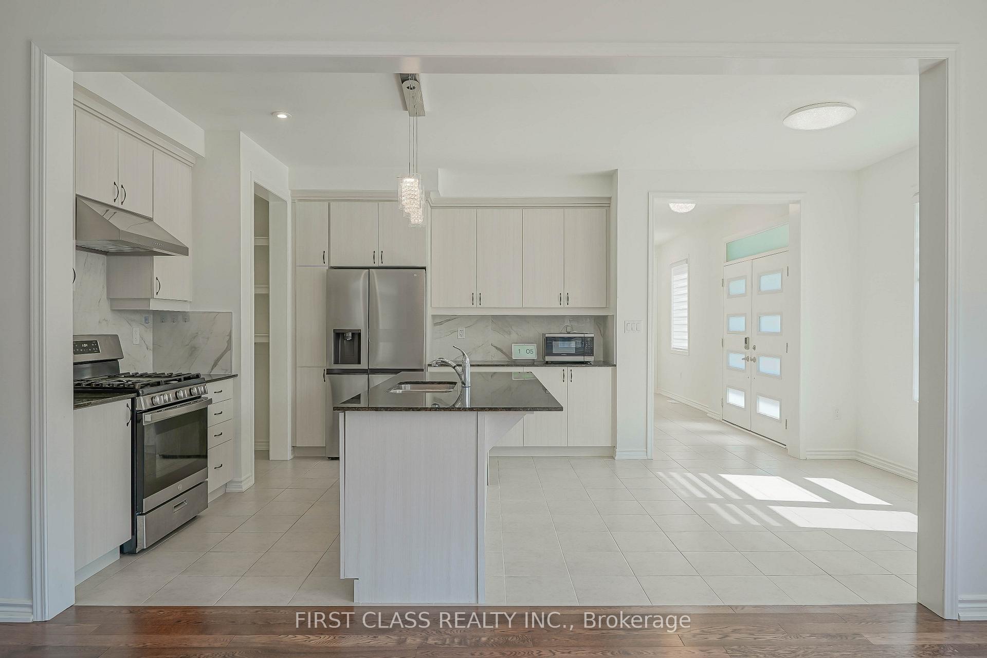 Photo 10 of 1475 mockingbird Square, Pickering, Rural Pickering — HOMEH