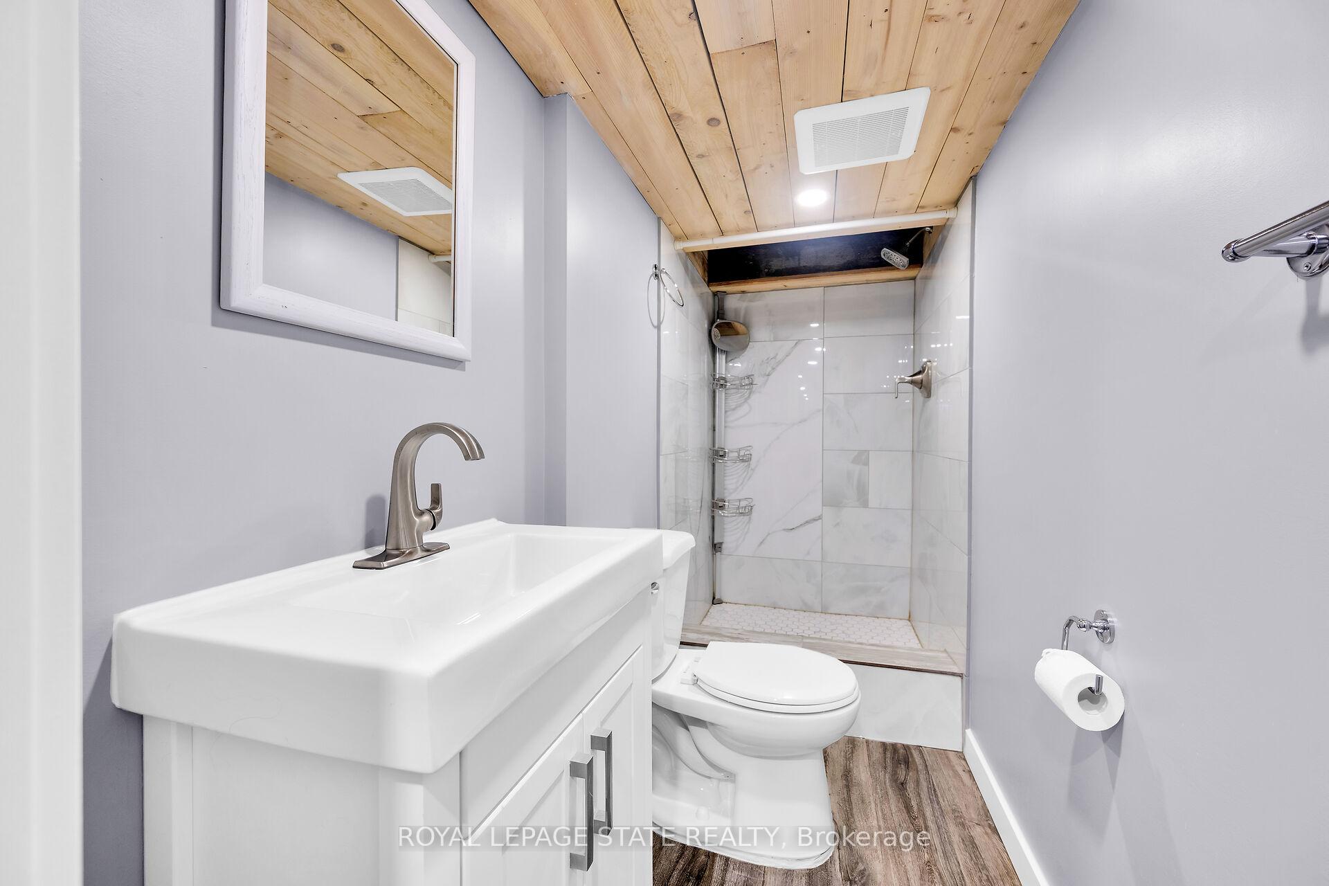 Photo 24 of 129 Dundurn Street N, Hamilton, Strathcona — HOMEH