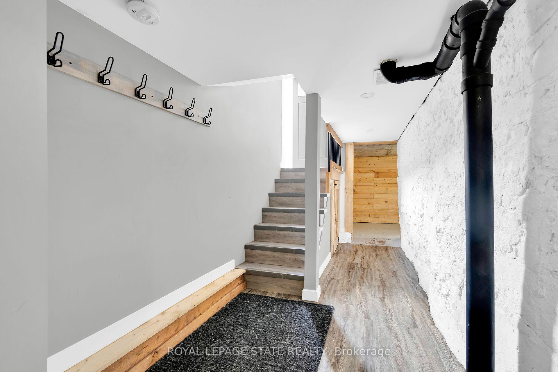 Photo 33 of 129 Dundurn Street N, Hamilton, Strathcona — HOMEH