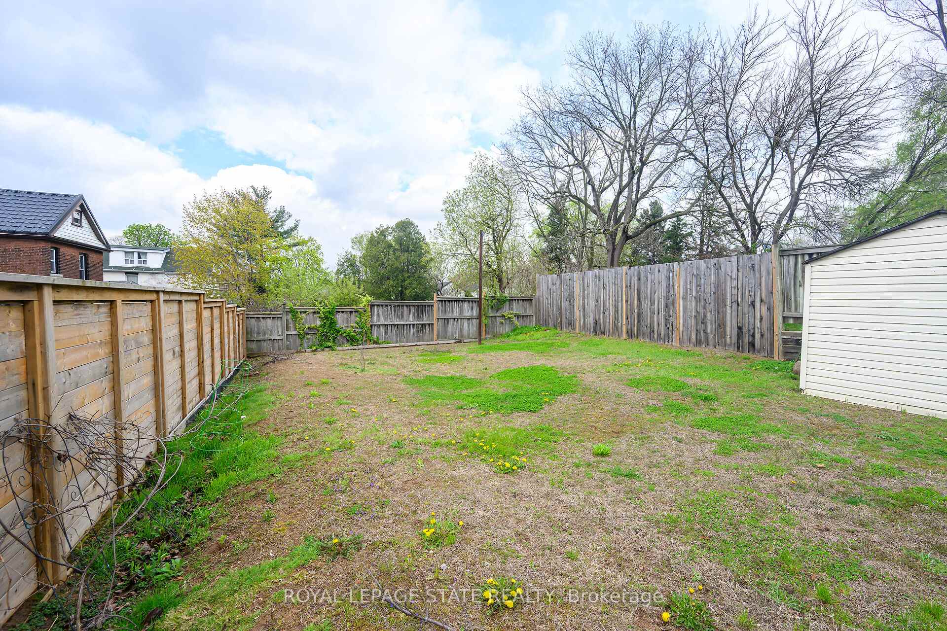 Photo 35 of 129 Dundurn Street N, Hamilton, Strathcona — HOMEH