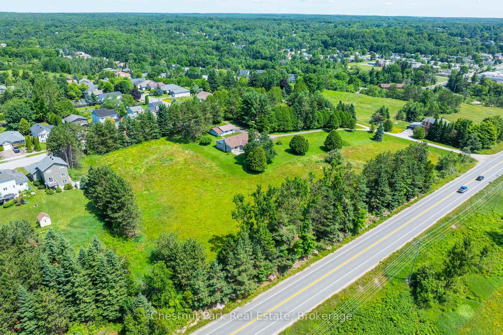 Photo 2 of 8 Dandelion Lane, Bracebridge, Monck (Bracebridge) — HOMEH