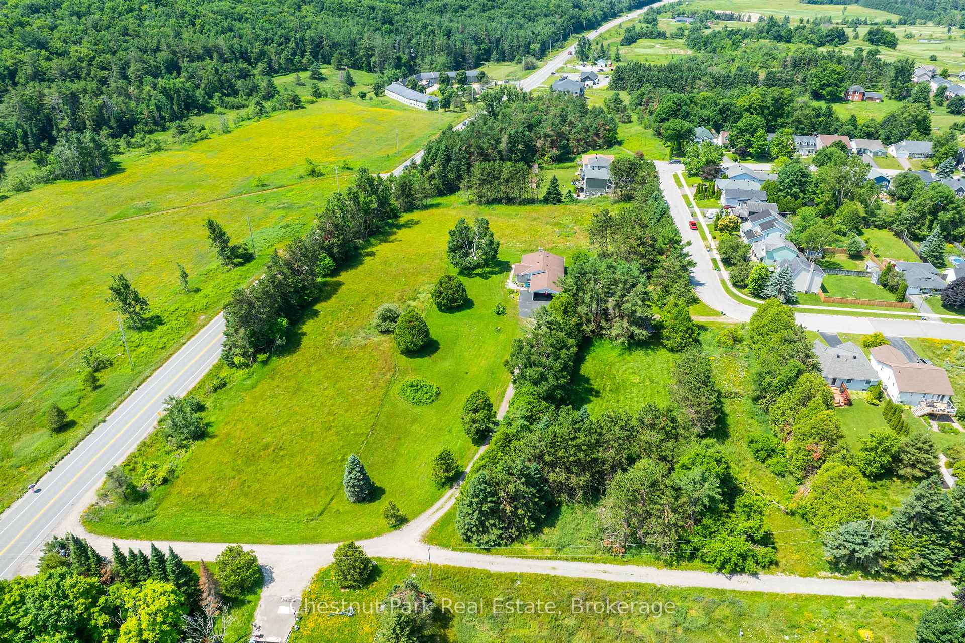 Photo 24 of 8 Dandelion Lane, Bracebridge, Monck (Bracebridge) — HOMEH