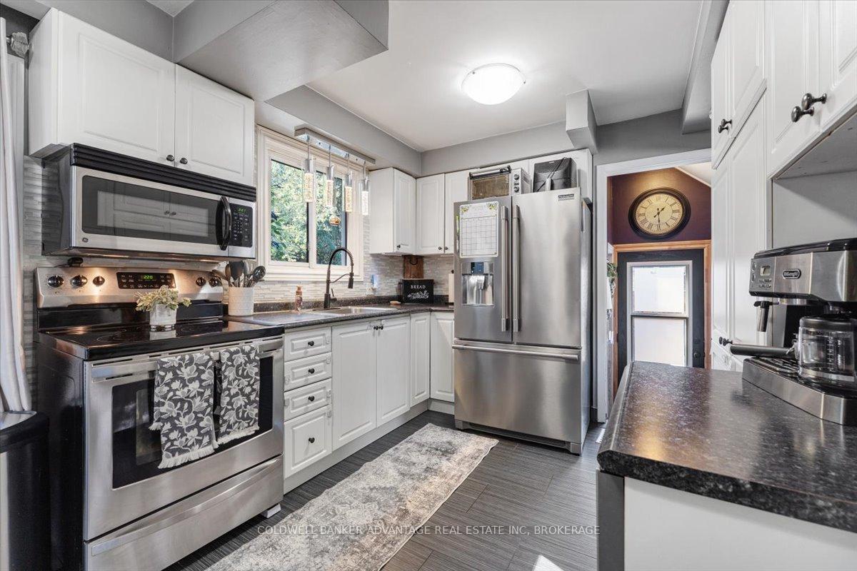 Photo 8 of 139 Bradley Street, St. Catharines, Burleigh Hill — HOMEH