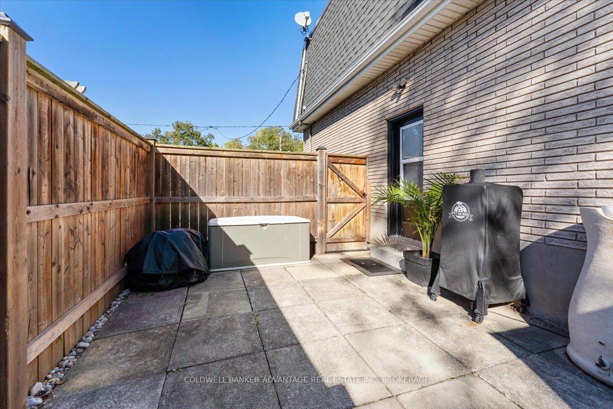 Photo 32 of 139 Bradley Street, St. Catharines, Burleigh Hill — HOMEH