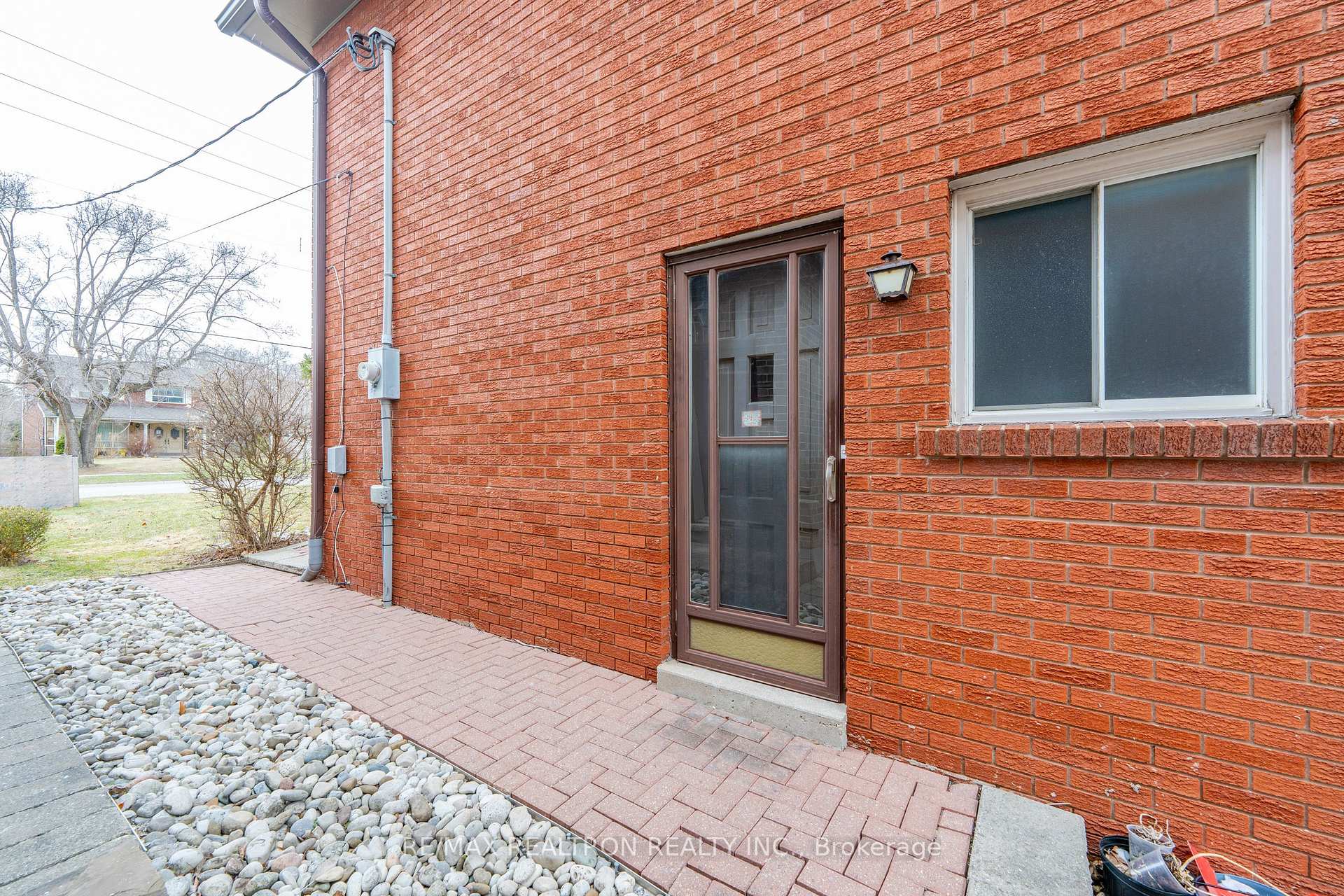 Photo 11 of 209 Crestwood Road, Vaughan, Crestwood-Springfarm-Yorkhill — HOMEH