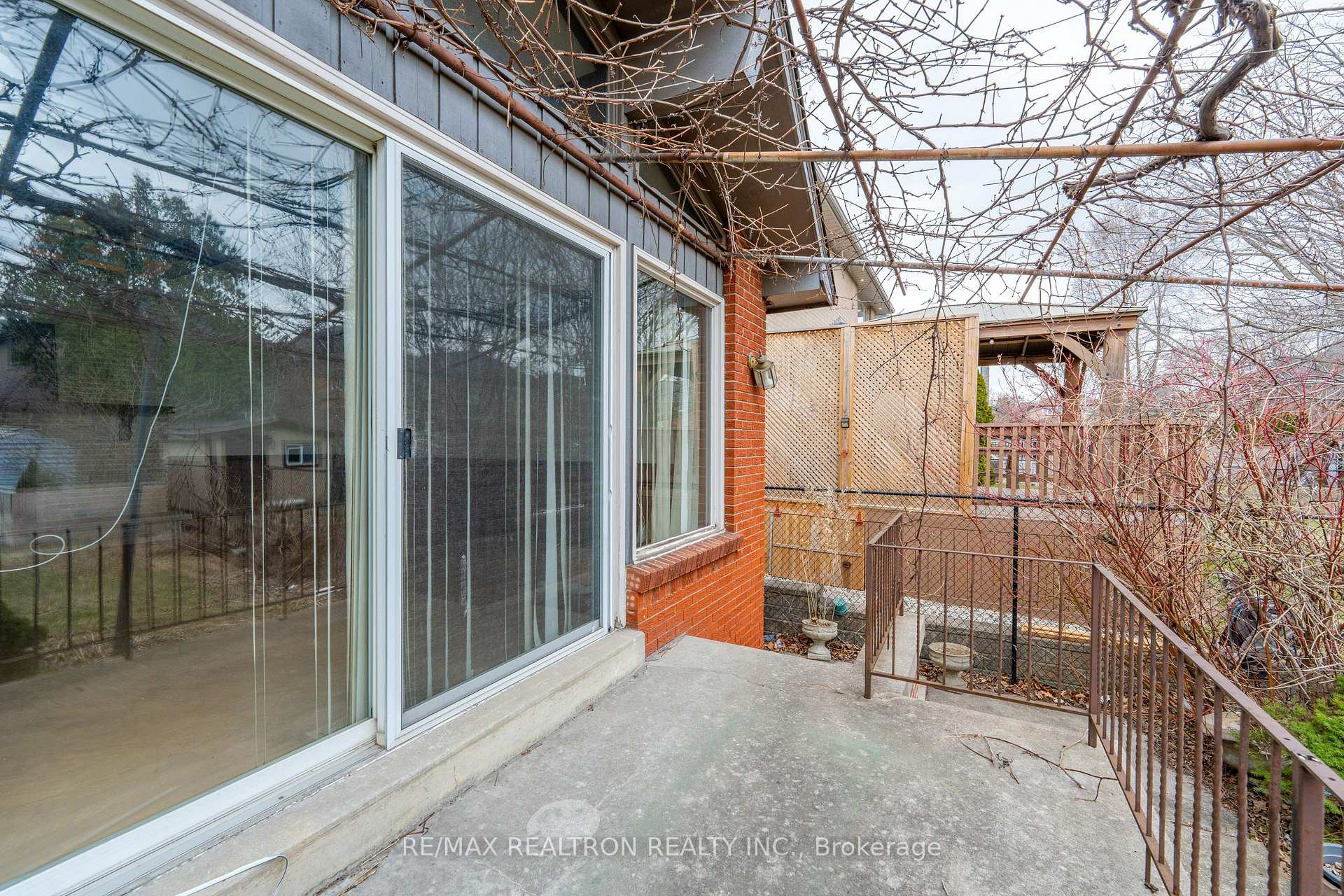 Photo 21 of 209 Crestwood Road, Vaughan, Crestwood-Springfarm-Yorkhill — HOMEH