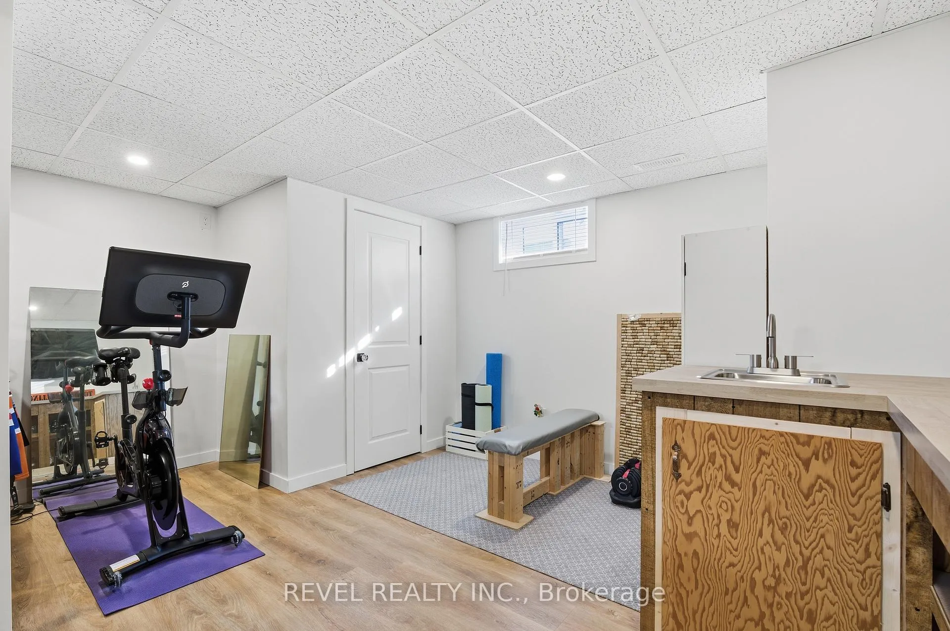 Photo 20 of 135 Niagara Street, Collingwood — HOMEH