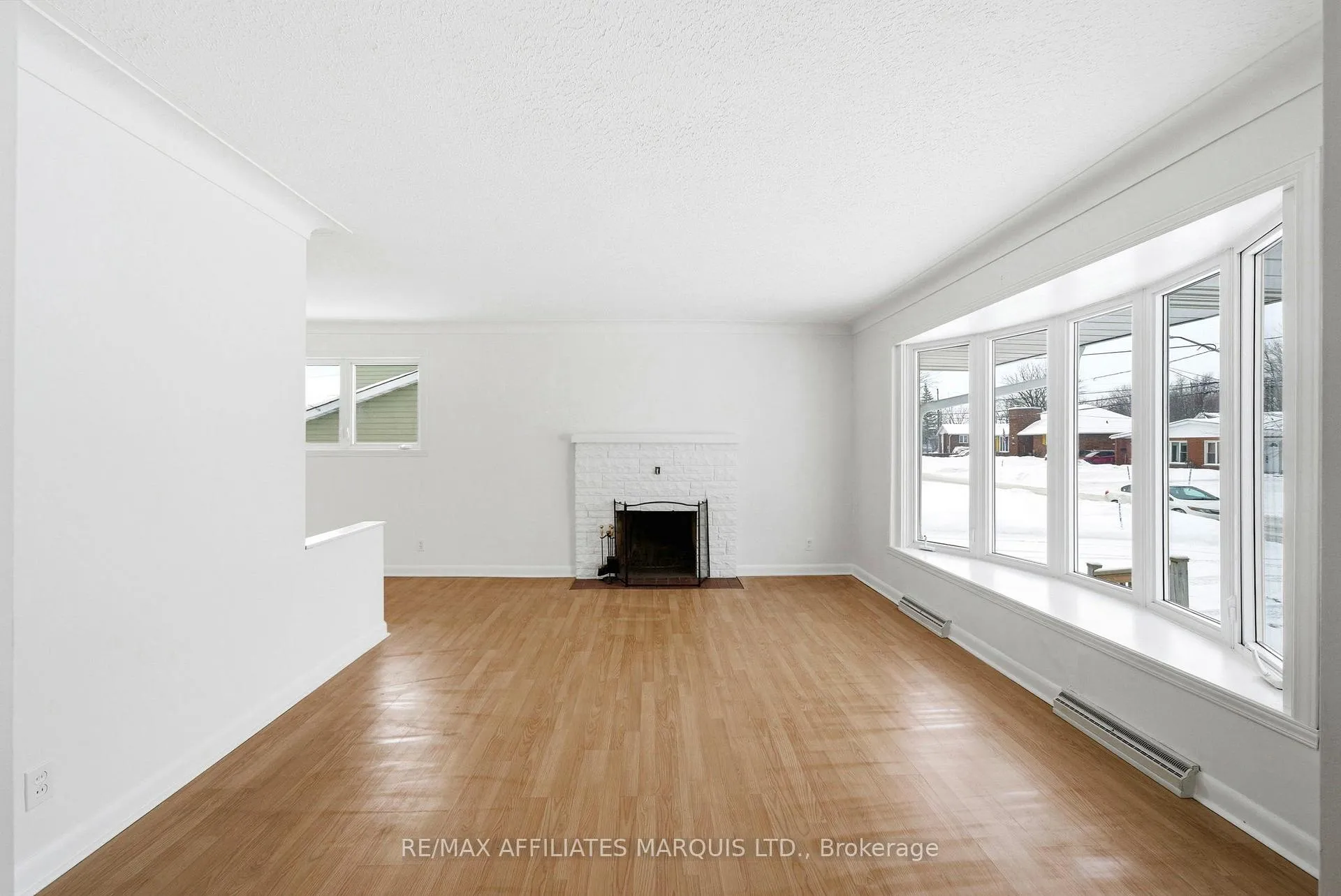 Photo 4 of 107 Westmoreland Avenue, Cornwall — HOMEH