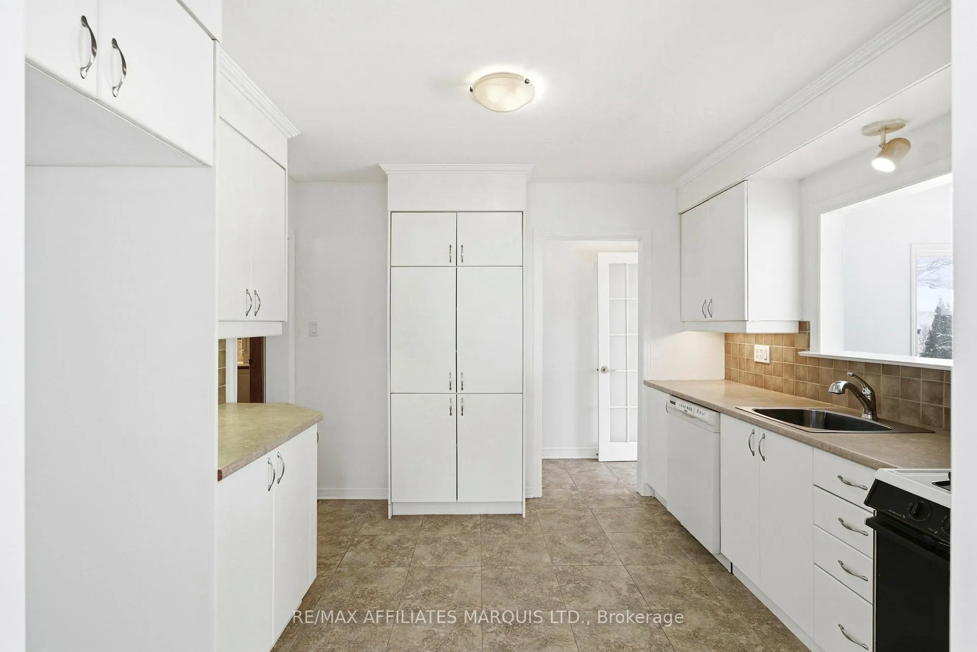 Photo 11 of 107 Westmoreland Avenue, Cornwall — HOMEH
