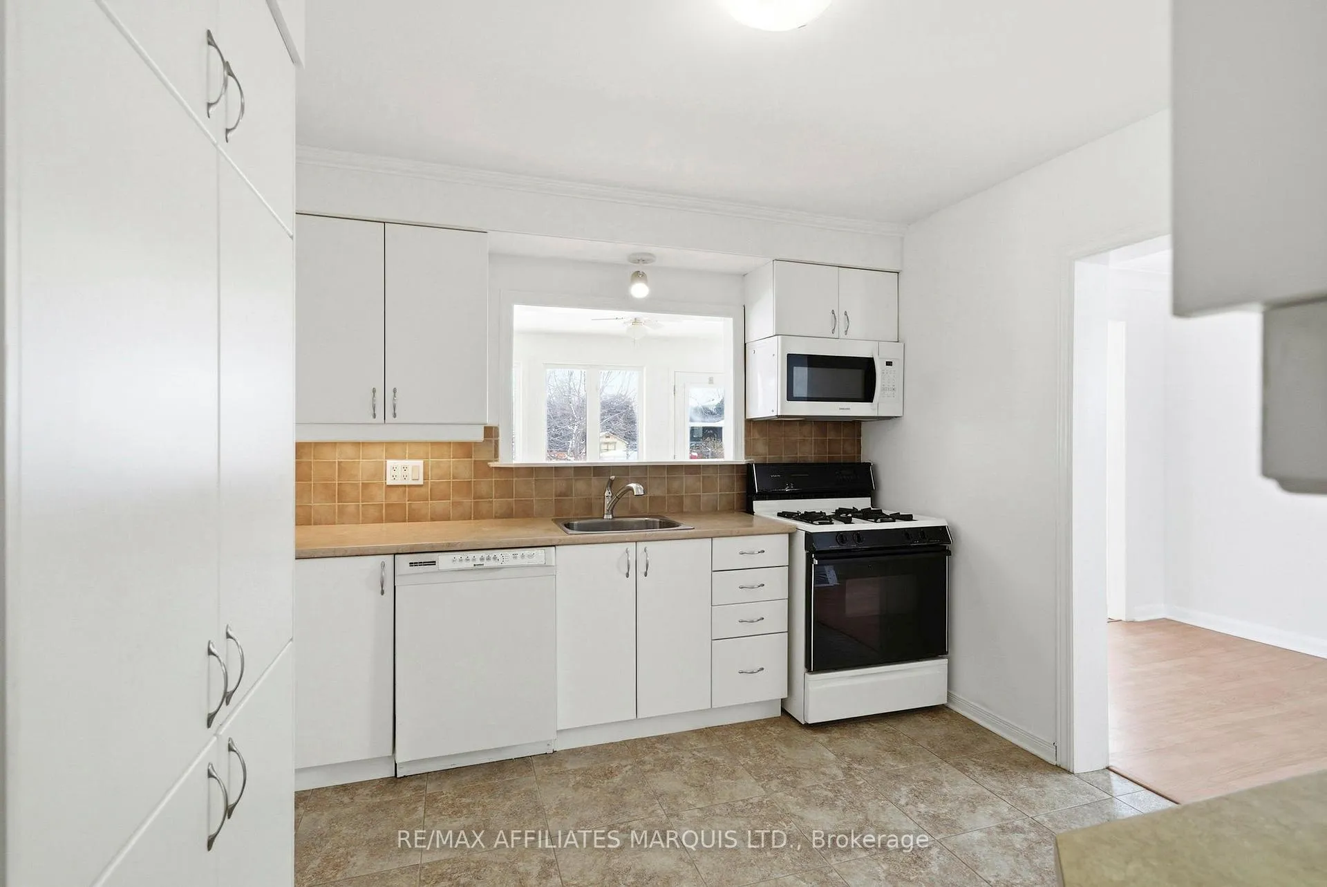 Photo 12 of 107 Westmoreland Avenue, Cornwall — HOMEH