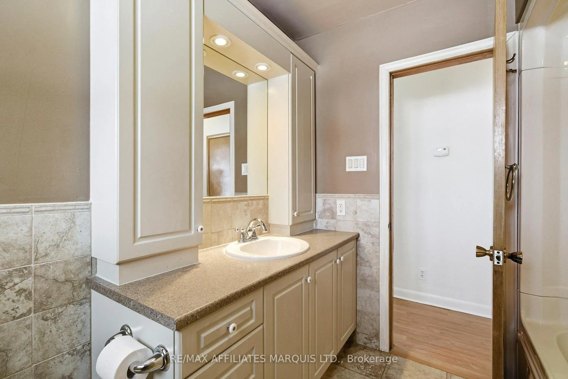 Photo 21 of 107 Westmoreland Avenue, Cornwall — HOMEH