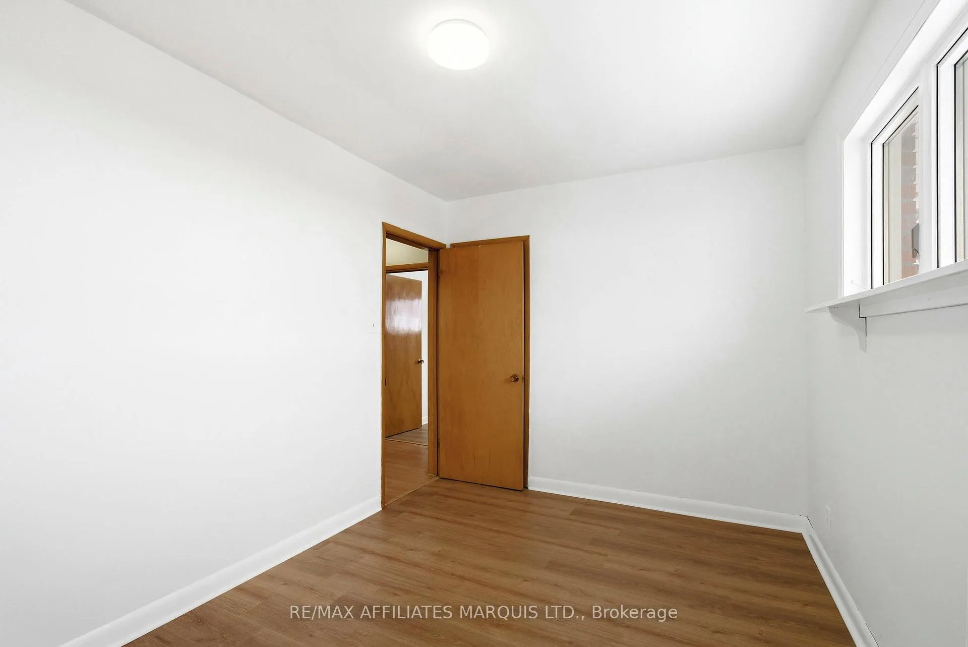 Photo 25 of 107 Westmoreland Avenue, Cornwall — HOMEH