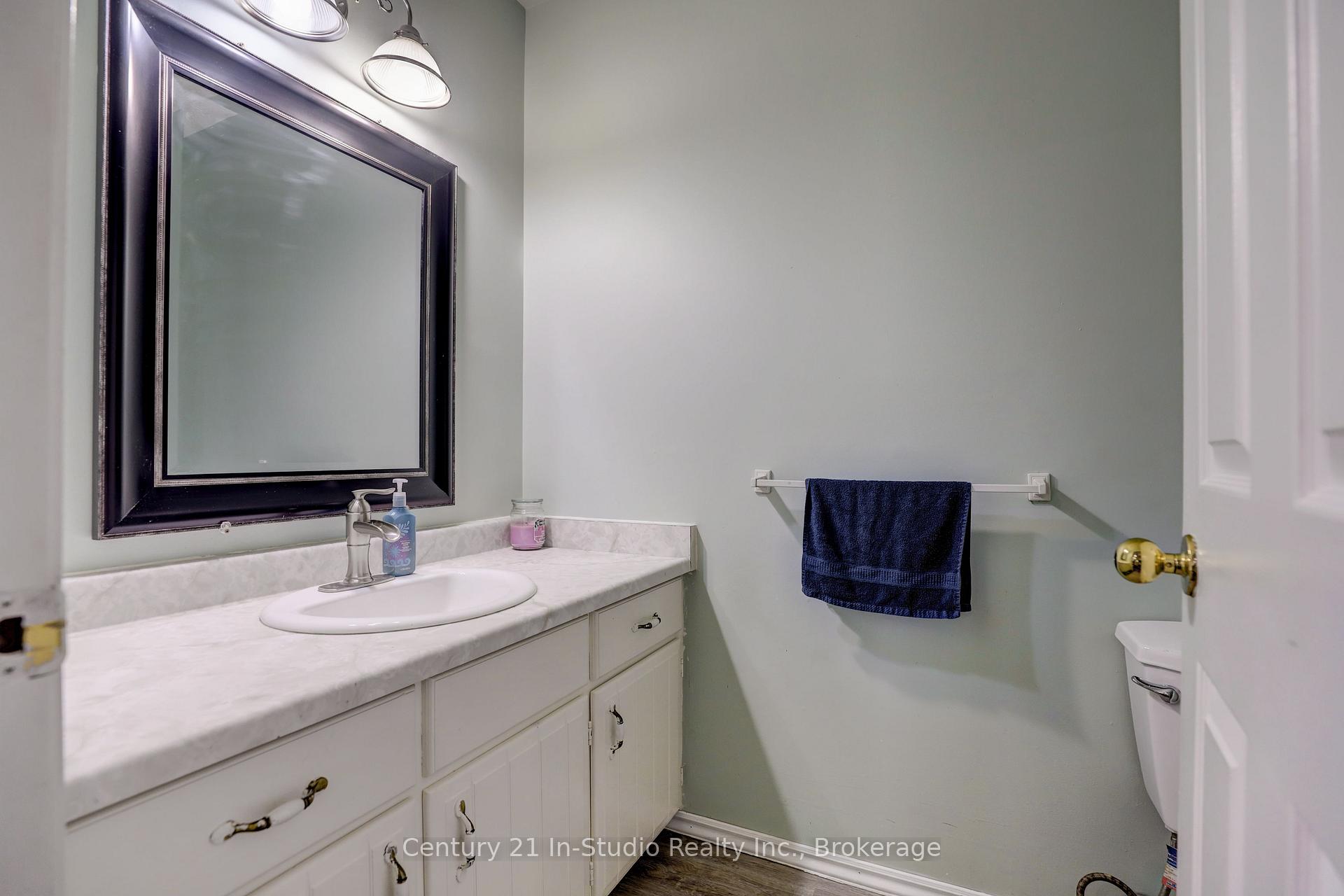 Photo 12 of 716 MacKendrick Drive, Kincardine — HOMEH