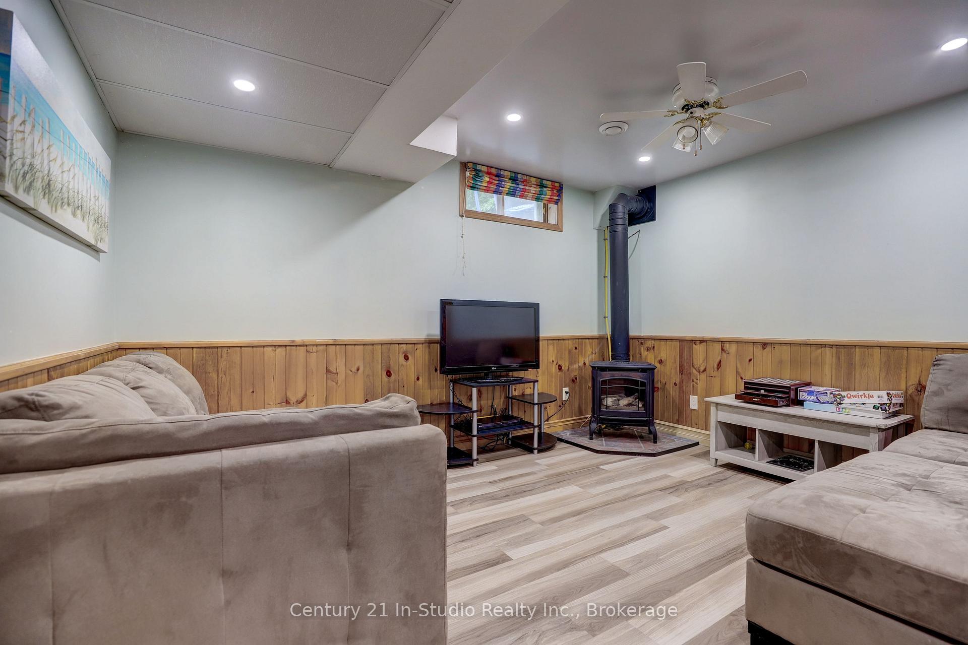 Photo 19 of 716 MacKendrick Drive, Kincardine — HOMEH
