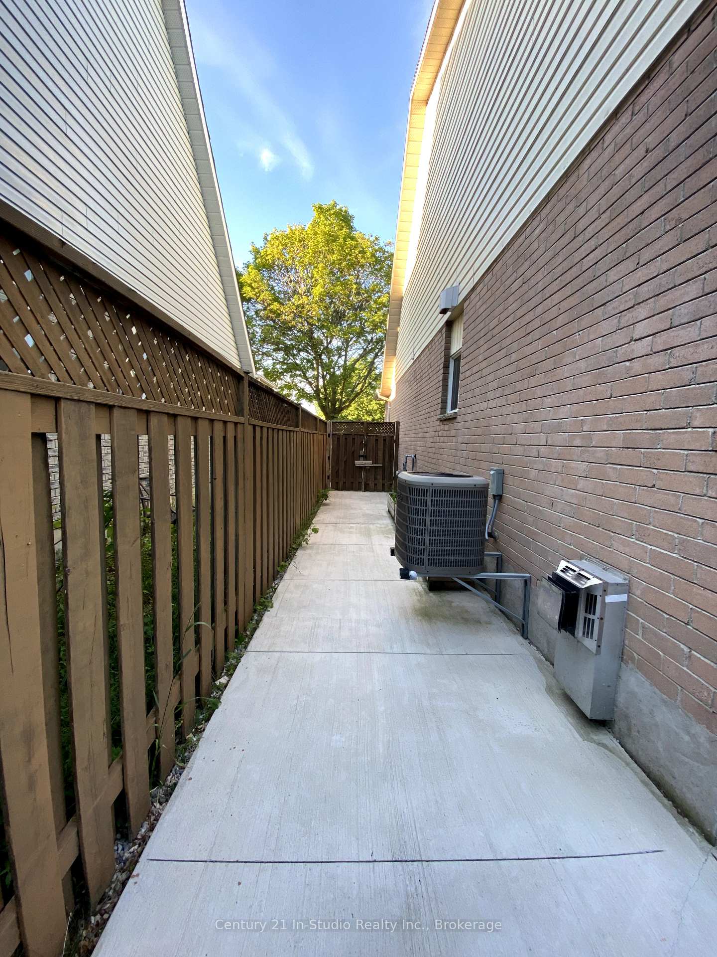 Photo 26 of 716 MacKendrick Drive, Kincardine — HOMEH