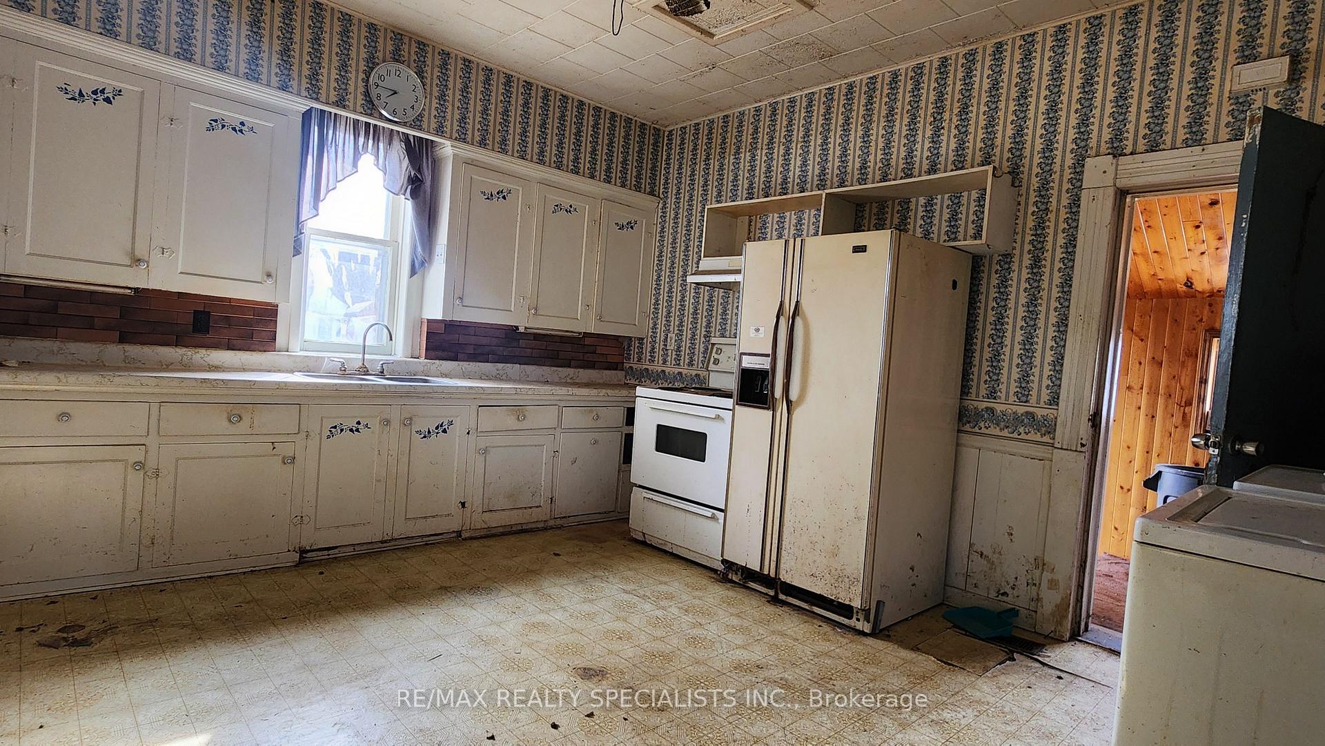 Photo 7 of 2040 John Street, Howick — HOMEH