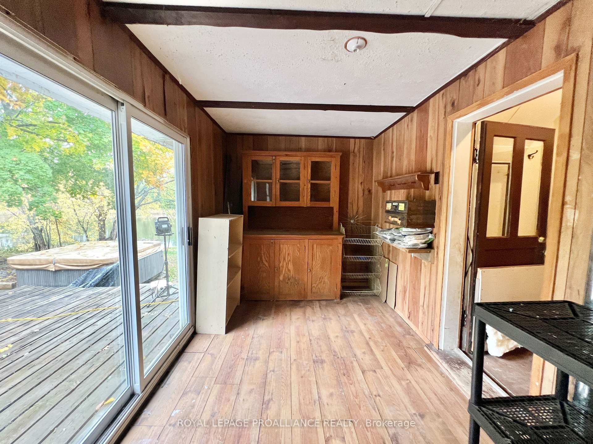 Photo 20 of 16124 Highway 62, Madoc — HOMEH