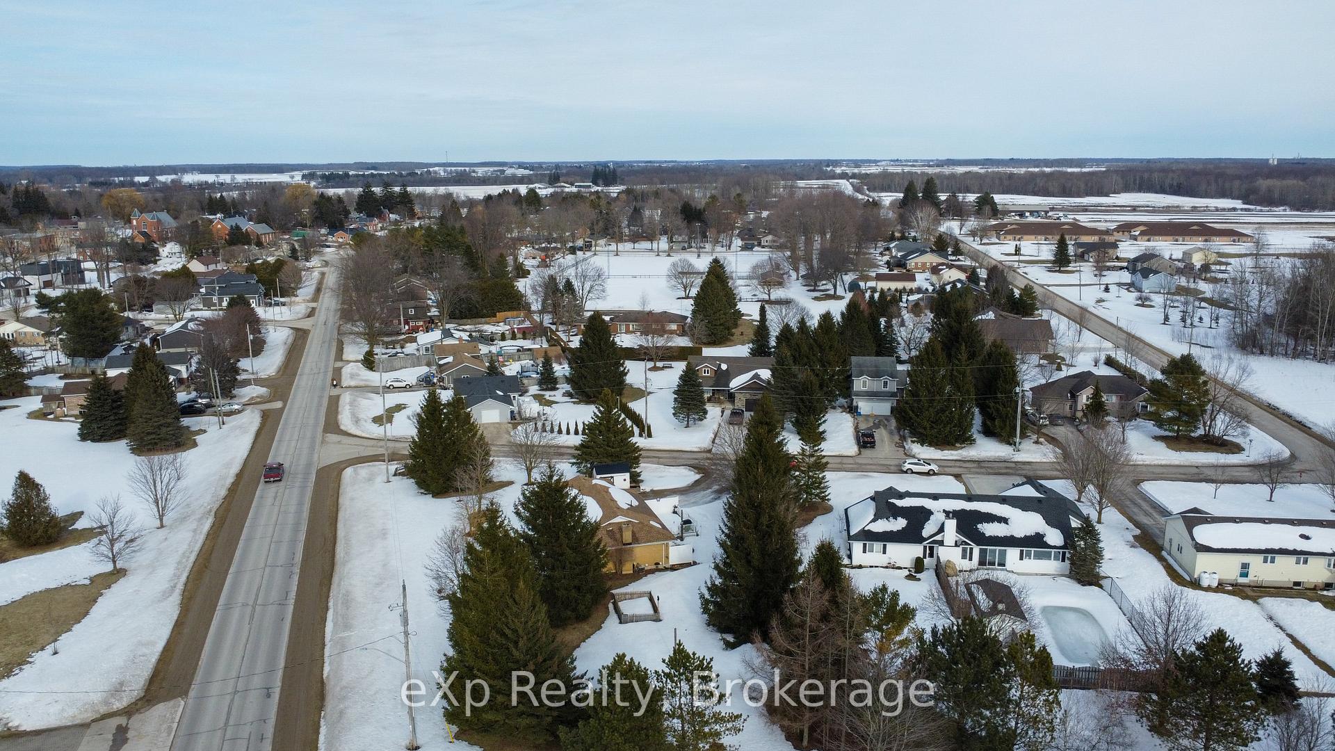Photo 36 of 1020 Main Street, Howick — HOMEH