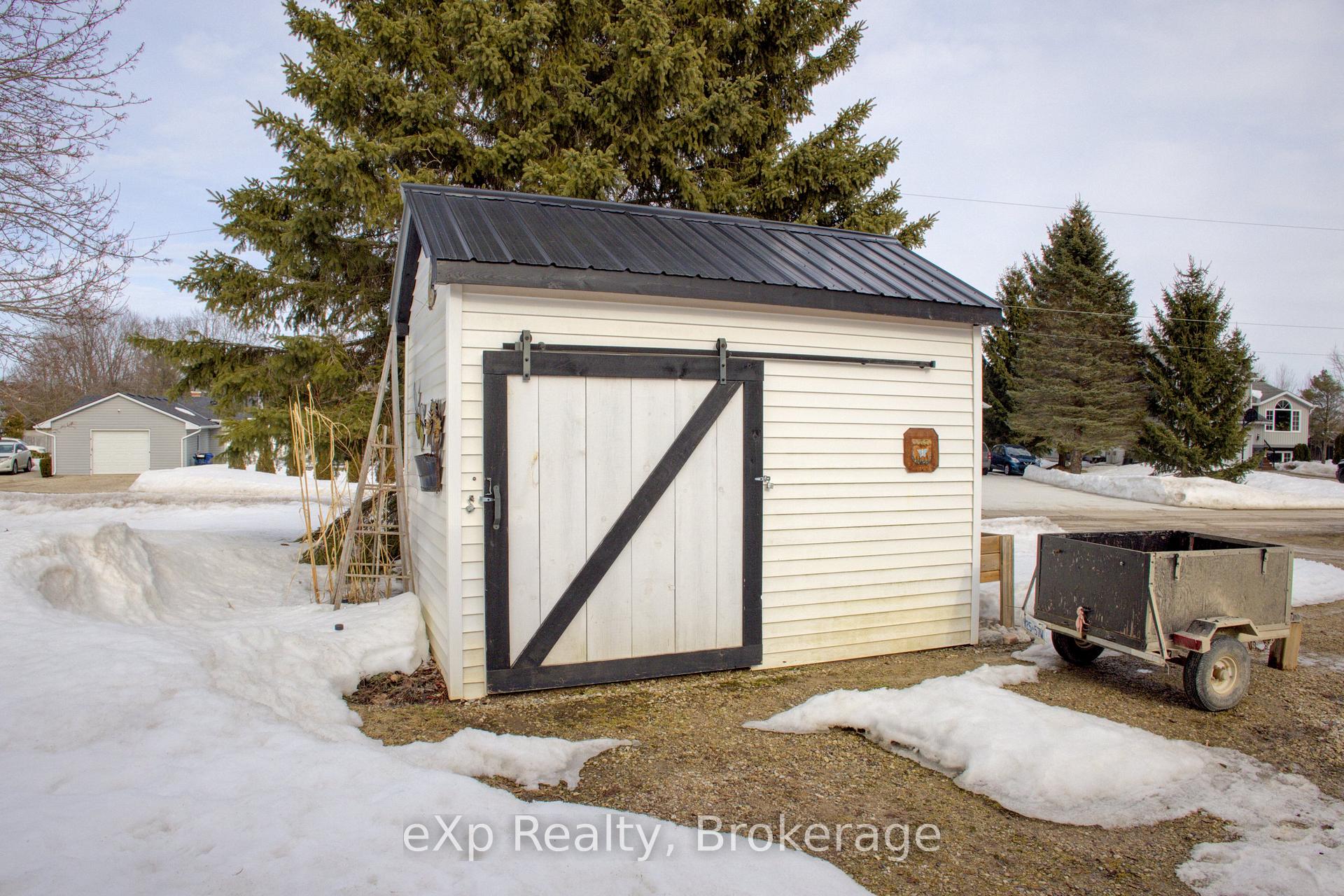 Photo 41 of 1020 Main Street, Howick — HOMEH