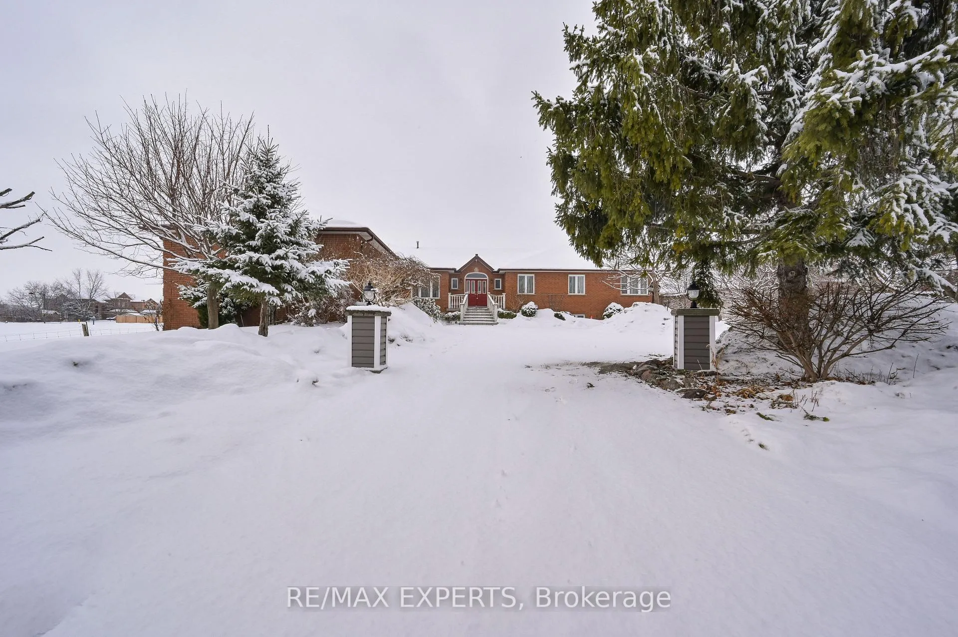 Photo 2 of 13668 Emil Kolb Parkway, Caledon, Bolton West — HOMEH