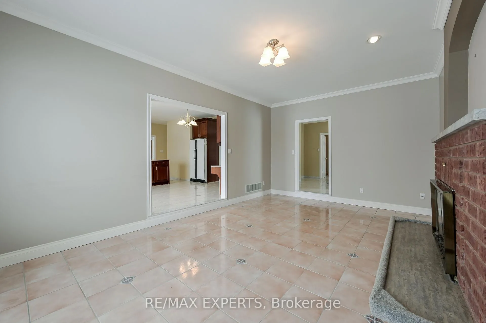 Photo 28 of 13668 Emil Kolb Parkway, Caledon, Bolton West — HOMEH