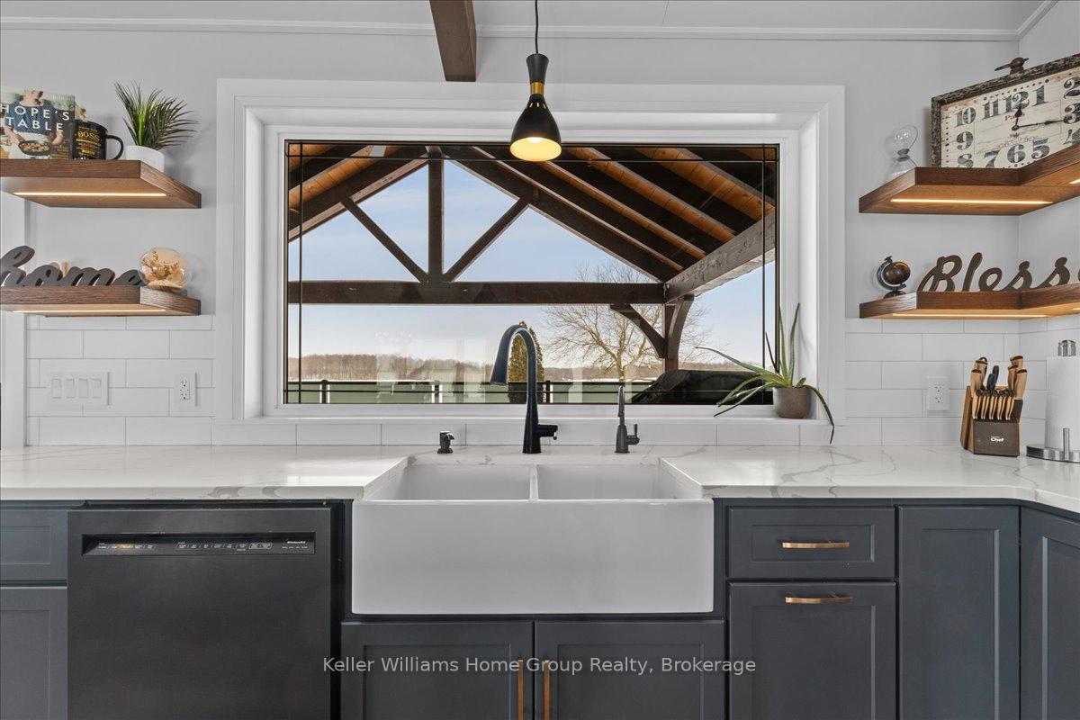 Photo 14 of 6817 Wellington Rd 9, Mapleton, Rural Mapleton — HOMEH
