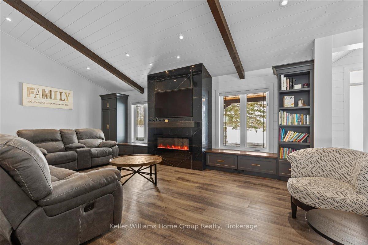 Photo 16 of 6817 Wellington Rd 9, Mapleton, Rural Mapleton — HOMEH