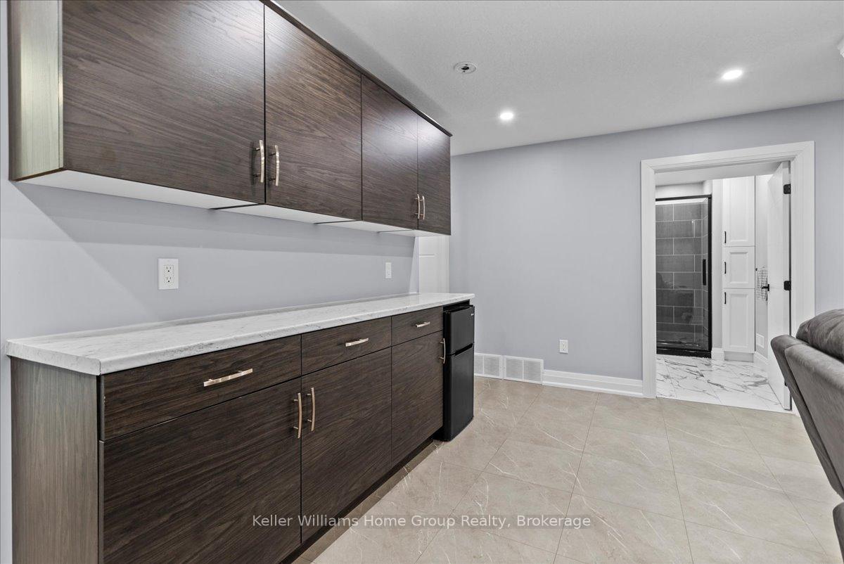 Photo 31 of 6817 Wellington Rd 9, Mapleton, Rural Mapleton — HOMEH