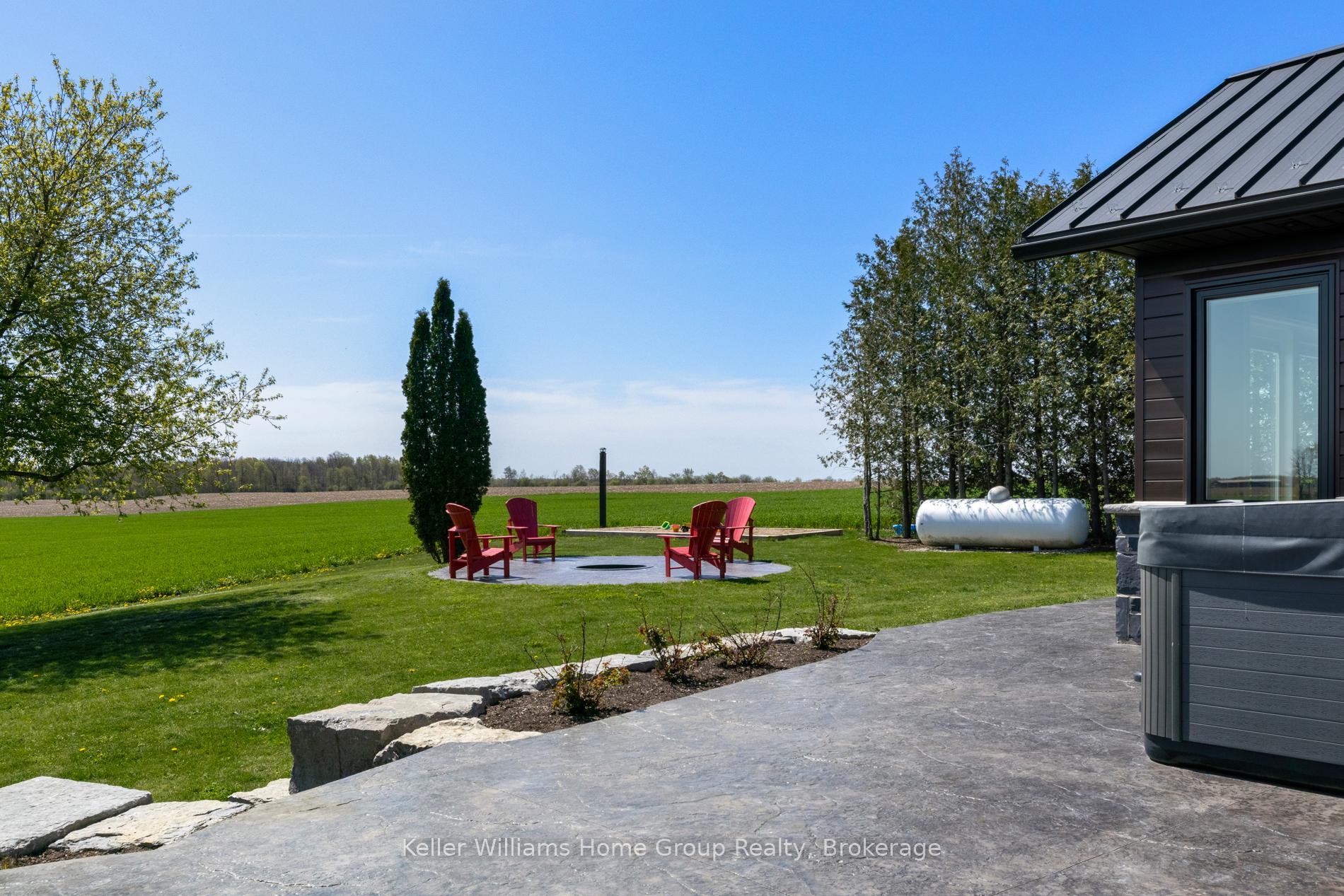 Photo 38 of 6817 Wellington Rd 9, Mapleton, Rural Mapleton — HOMEH