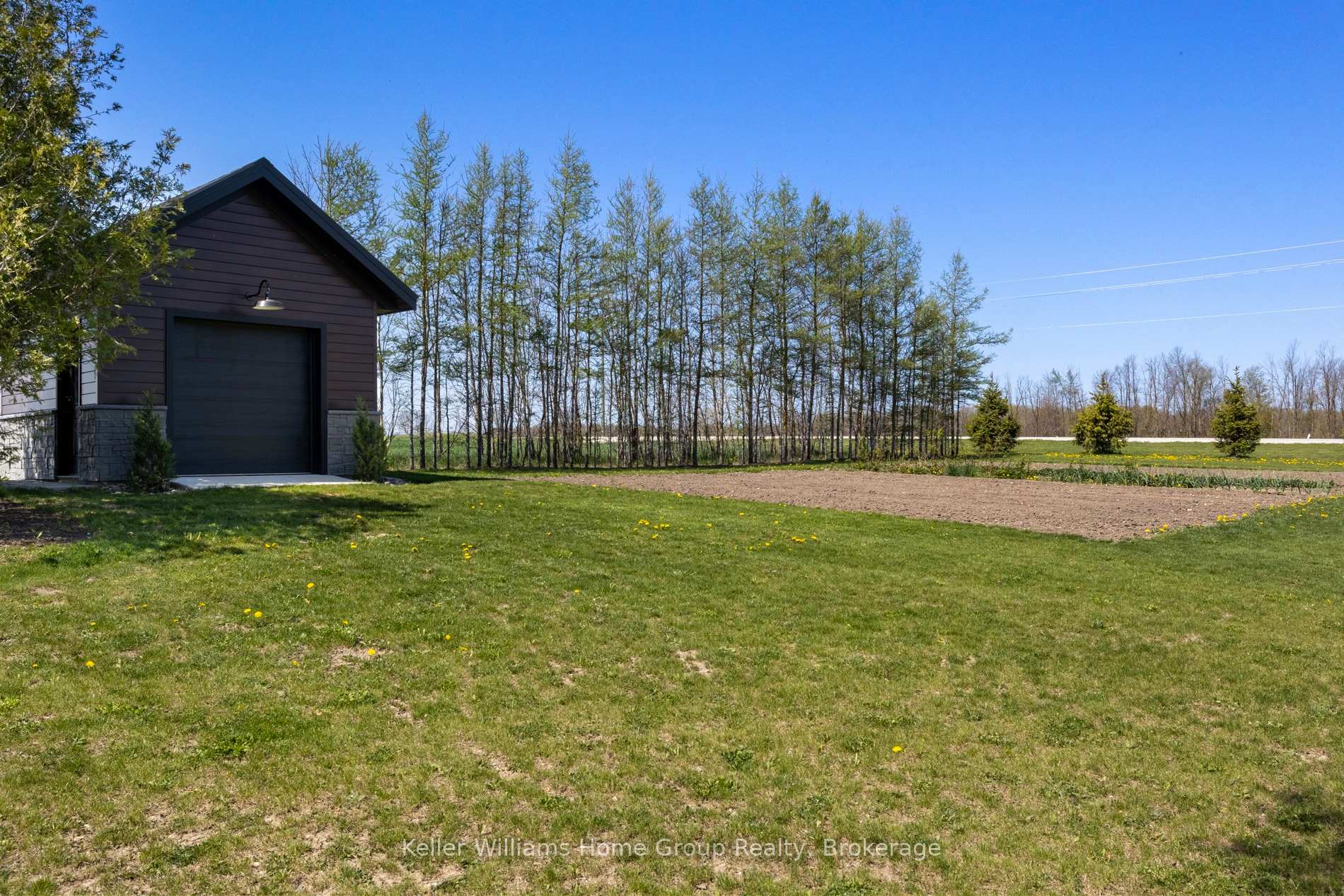 Photo 43 of 6817 Wellington Rd 9, Mapleton, Rural Mapleton — HOMEH