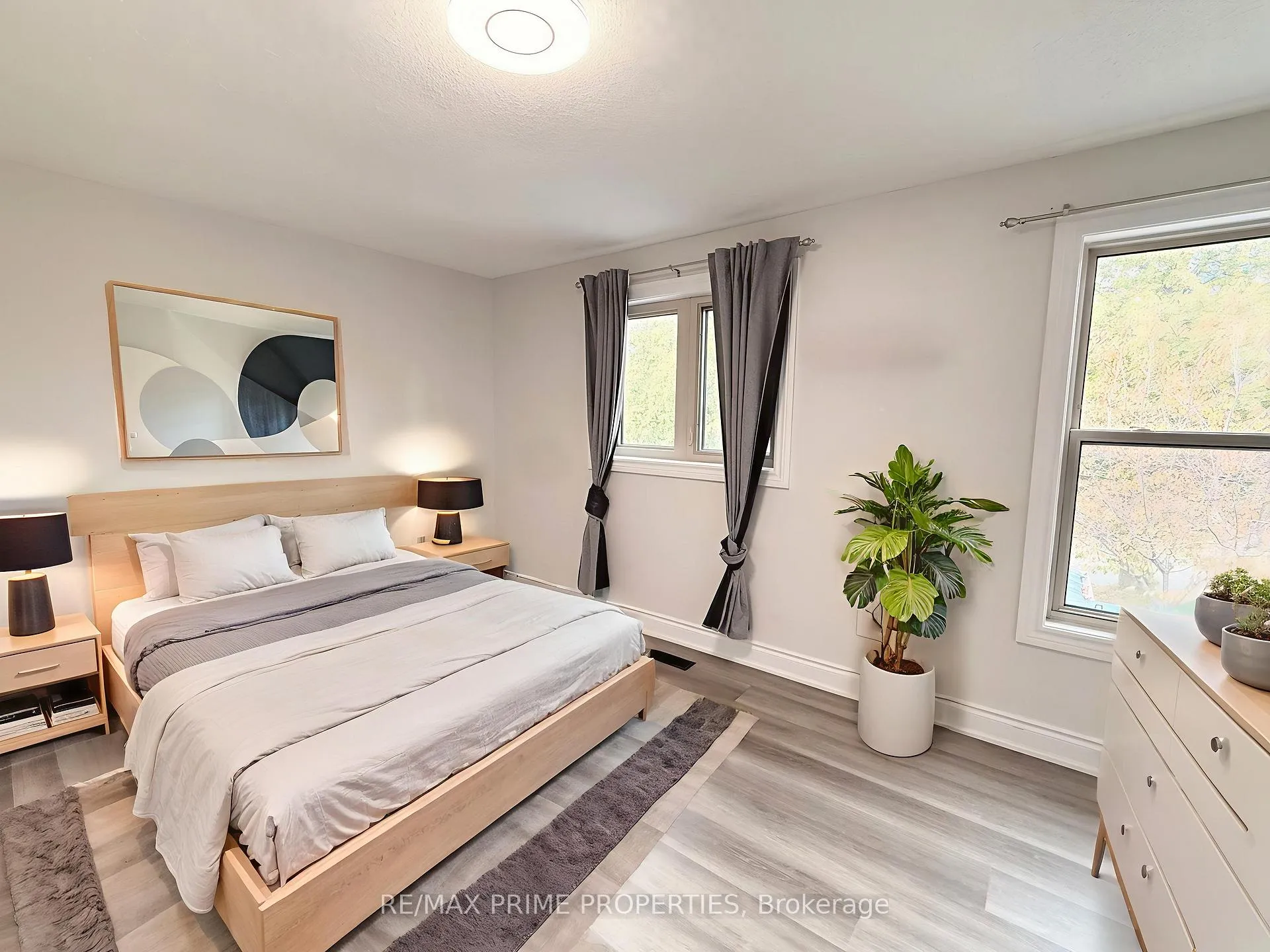 Photo 12 of 17 Debden Road, Markham, Milliken Mills East — HOMEH
