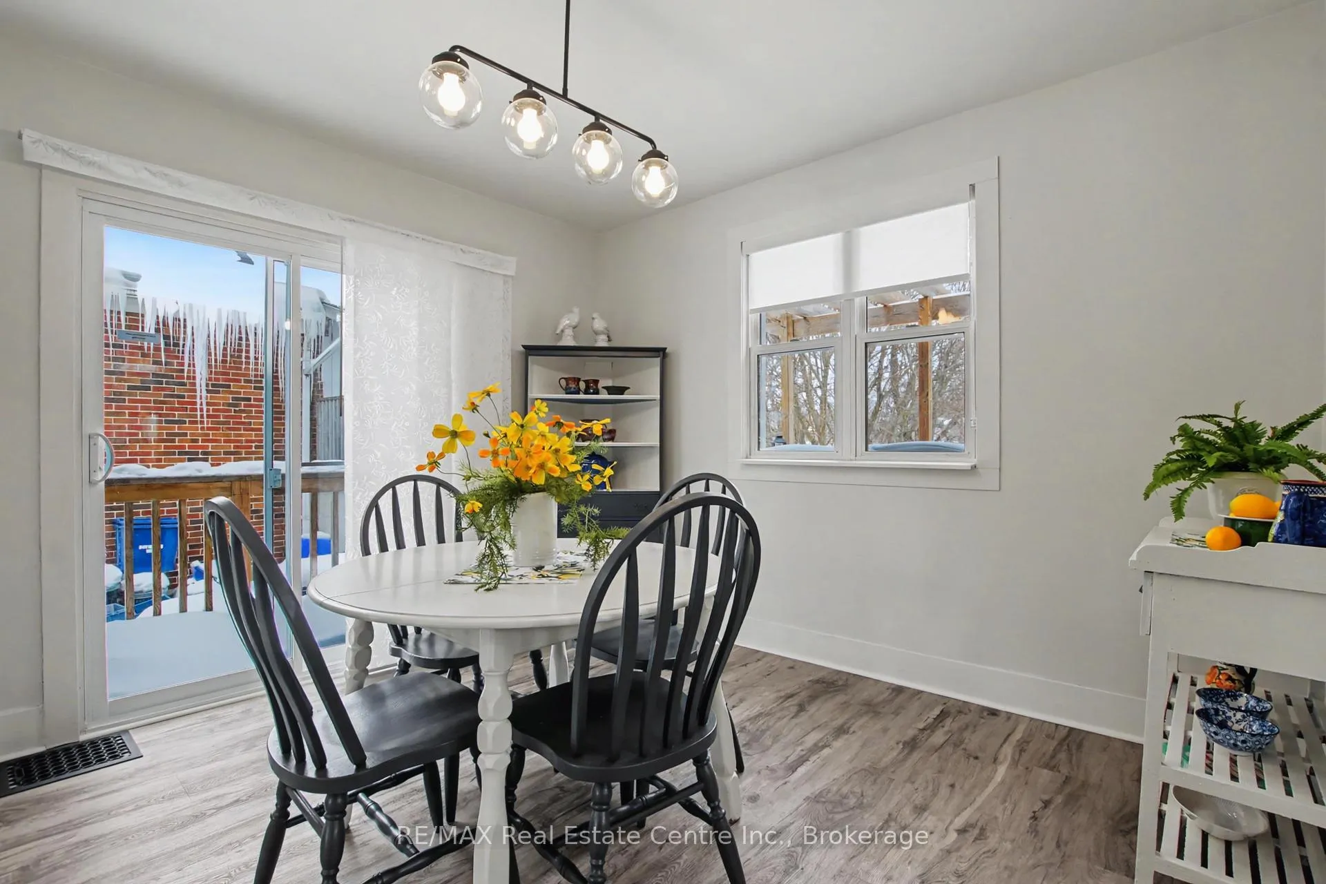 Photo 11 of 116 Waterloo Street, Waterloo — HOMEH