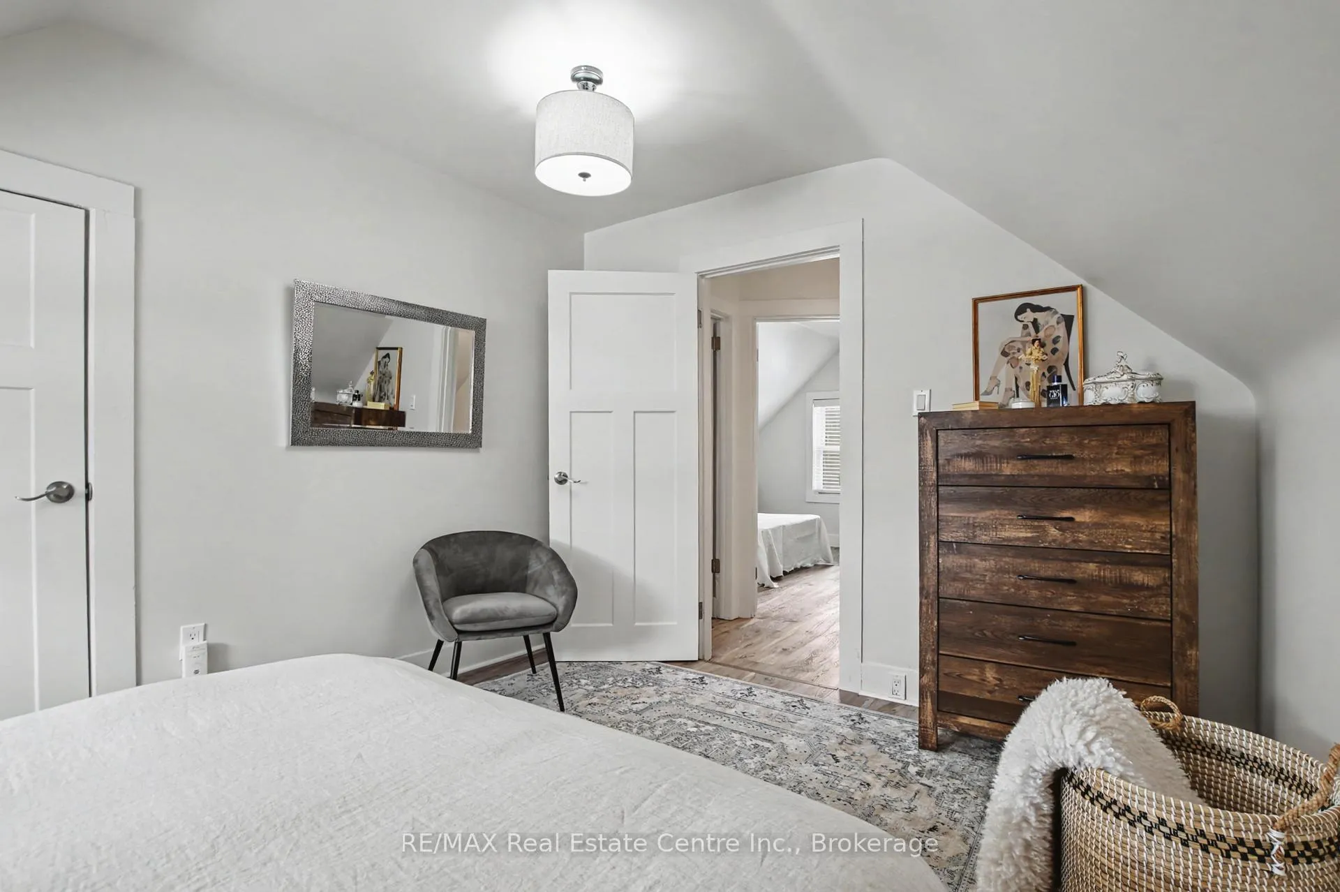 Photo 18 of 116 Waterloo Street, Waterloo — HOMEH