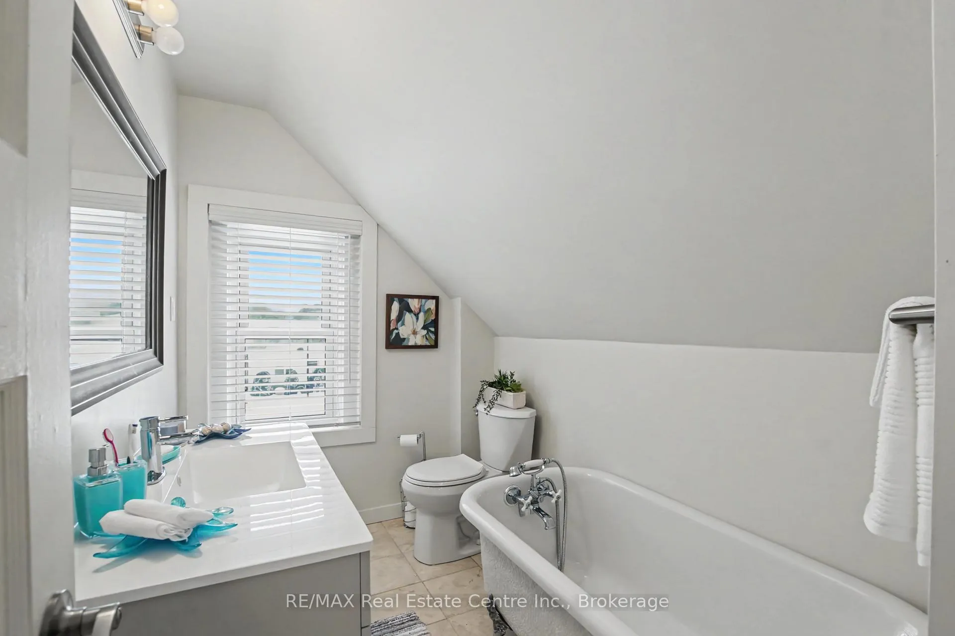 Photo 28 of 116 Waterloo Street, Waterloo — HOMEH