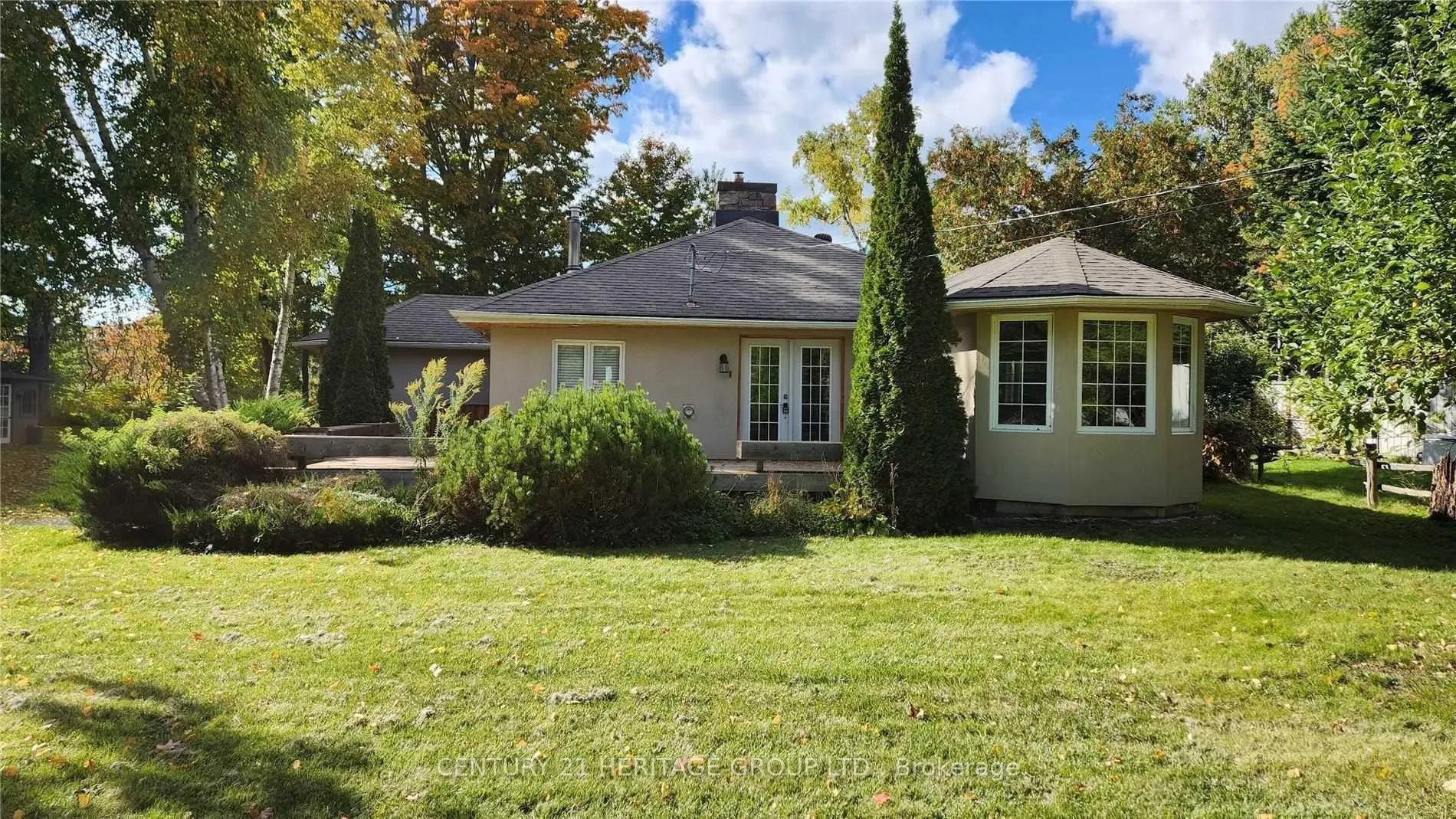 Photo 2 of 3968 30 Side Road, Innisfil, Rural Innisfil — HOMEH