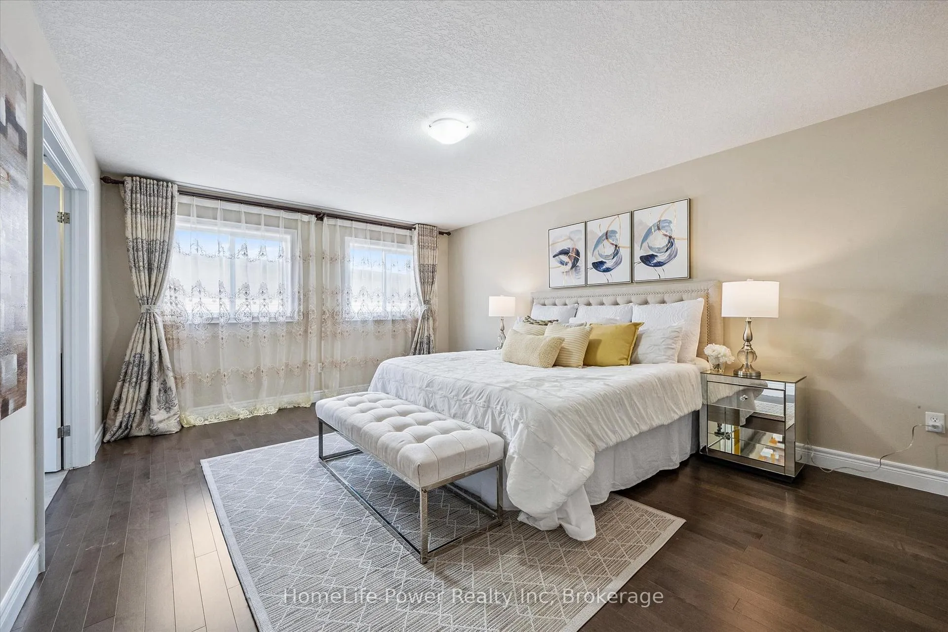 Photo 25 of 35 Westra Drive, Guelph, Willow West/Sugarbush/West Acres — HOMEH