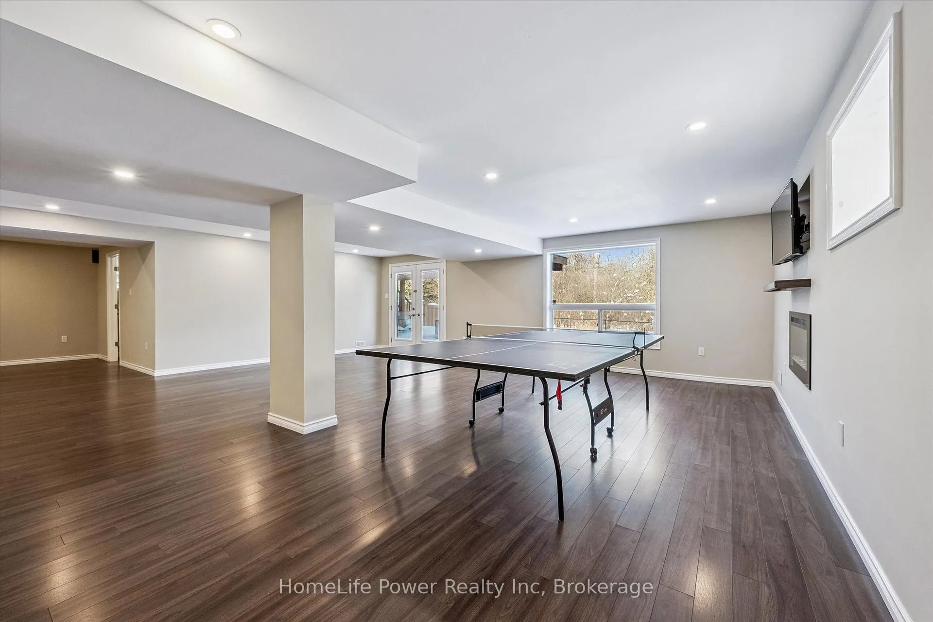 Photo 37 of 35 Westra Drive, Guelph, Willow West/Sugarbush/West Acres — HOMEH