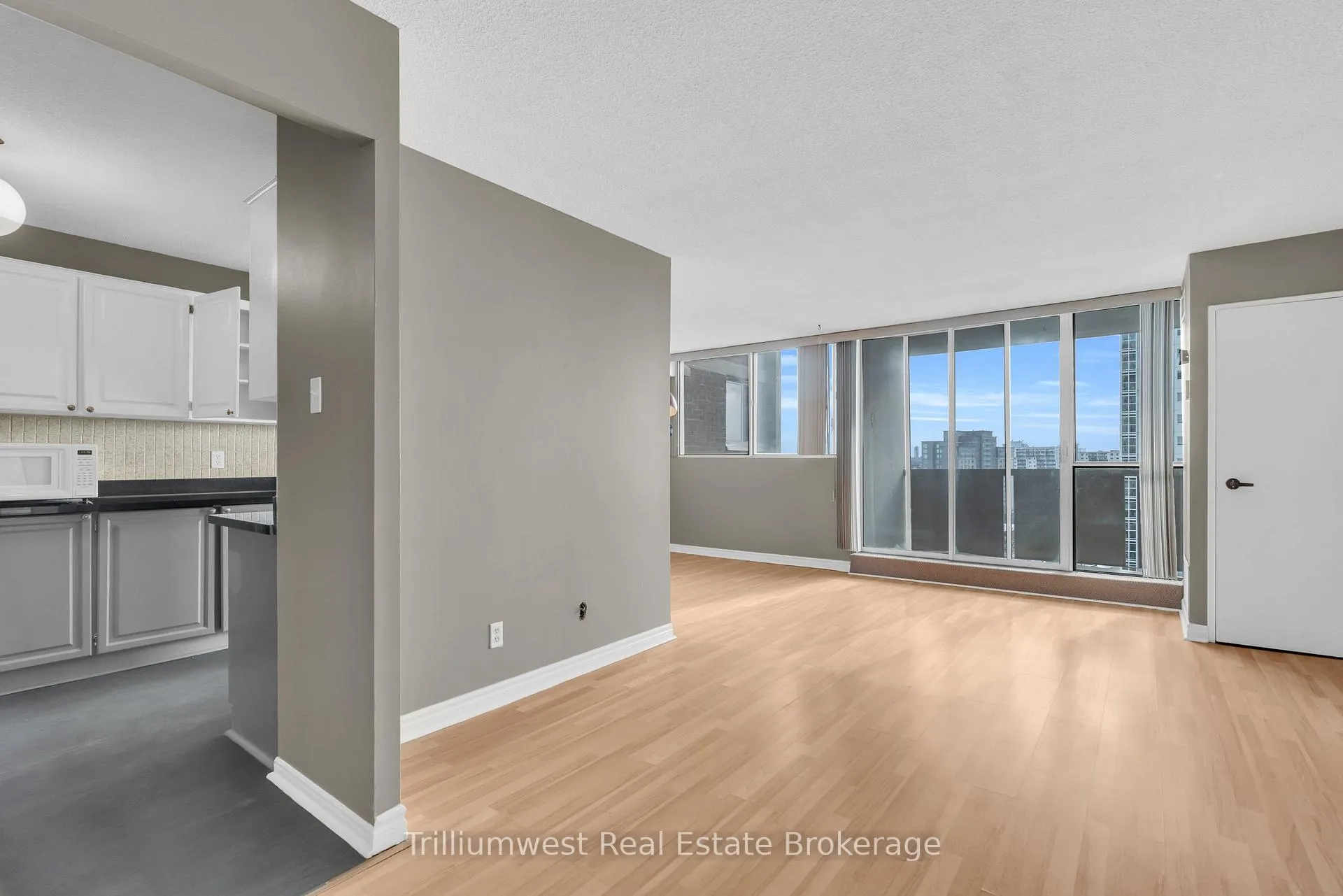 Photo 1 of Unit 1003, 375 King Street N, Waterloo — HOMEH