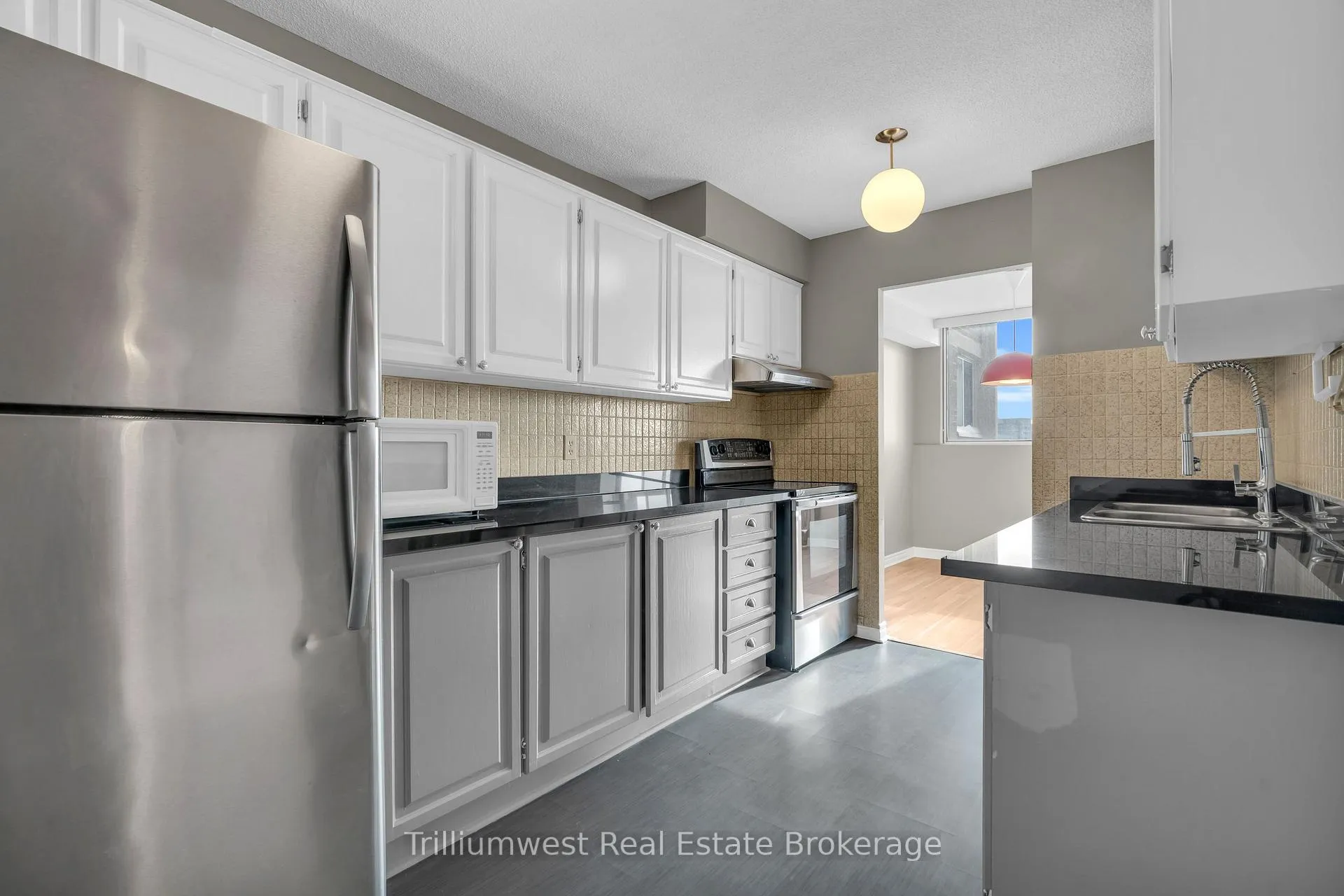 Photo 11 of Unit 1003, 375 King Street N, Waterloo — HOMEH