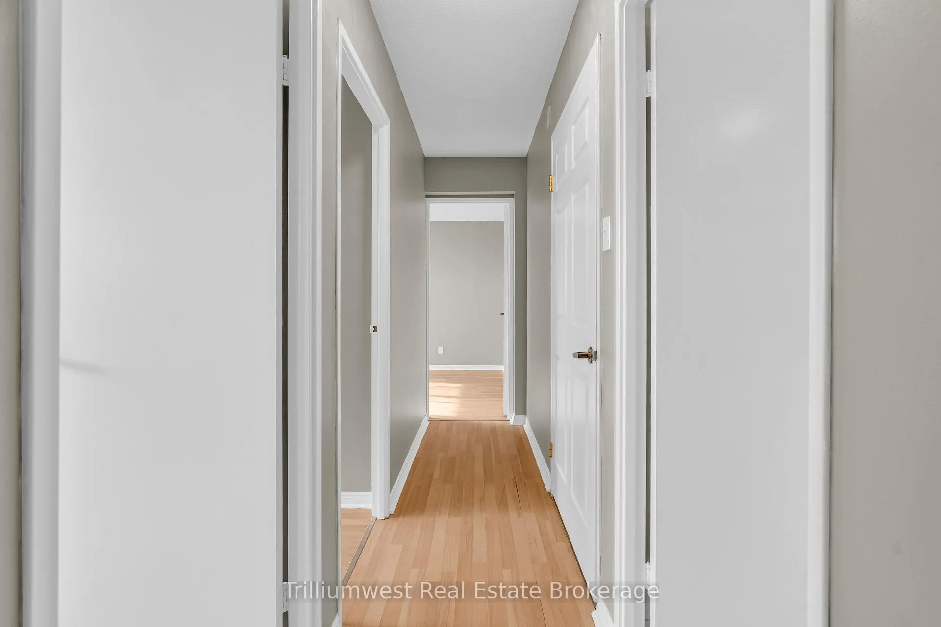 Photo 15 of Unit 1003, 375 King Street N, Waterloo — HOMEH