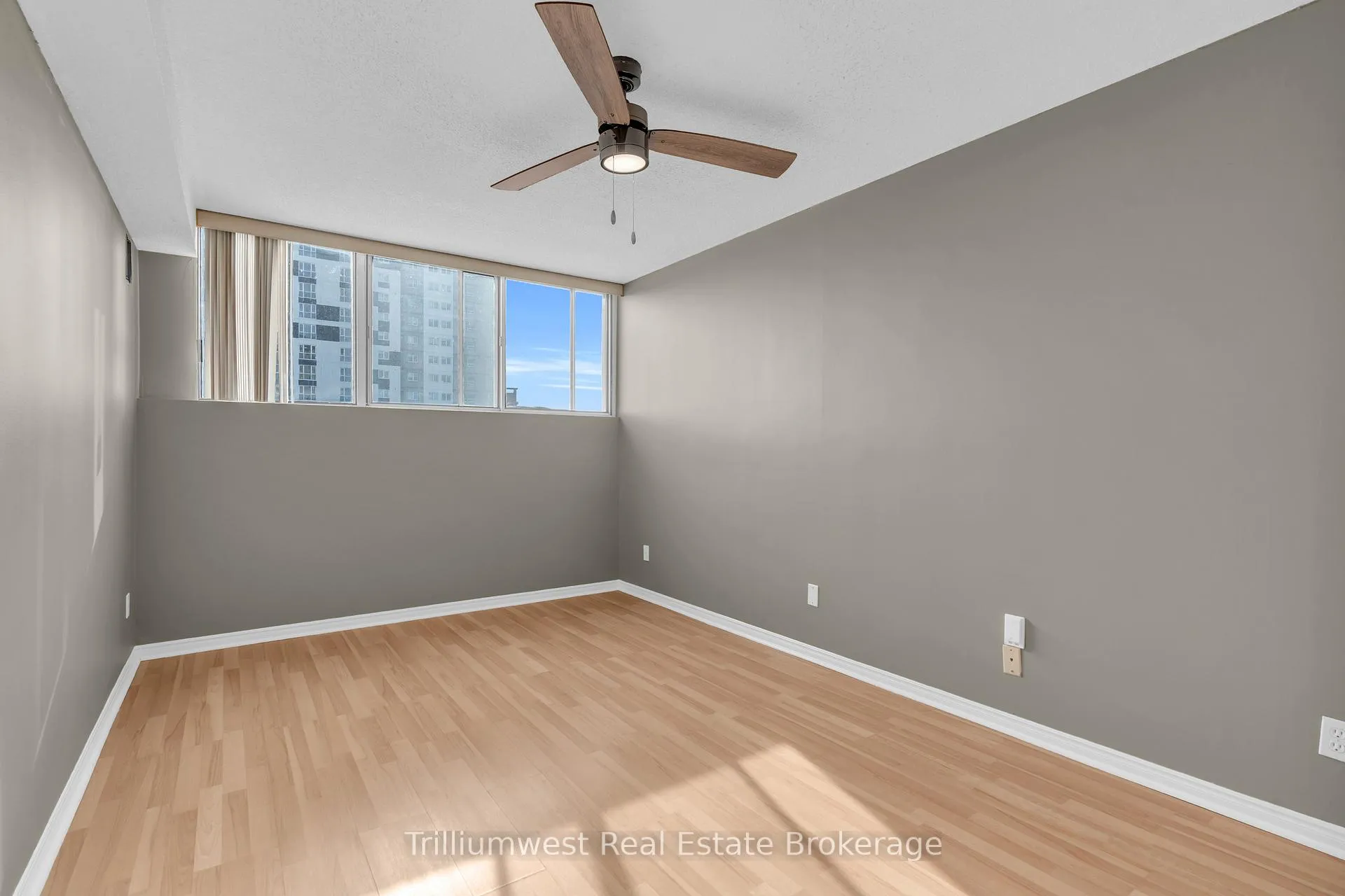 Photo 22 of Unit 1003, 375 King Street N, Waterloo — HOMEH