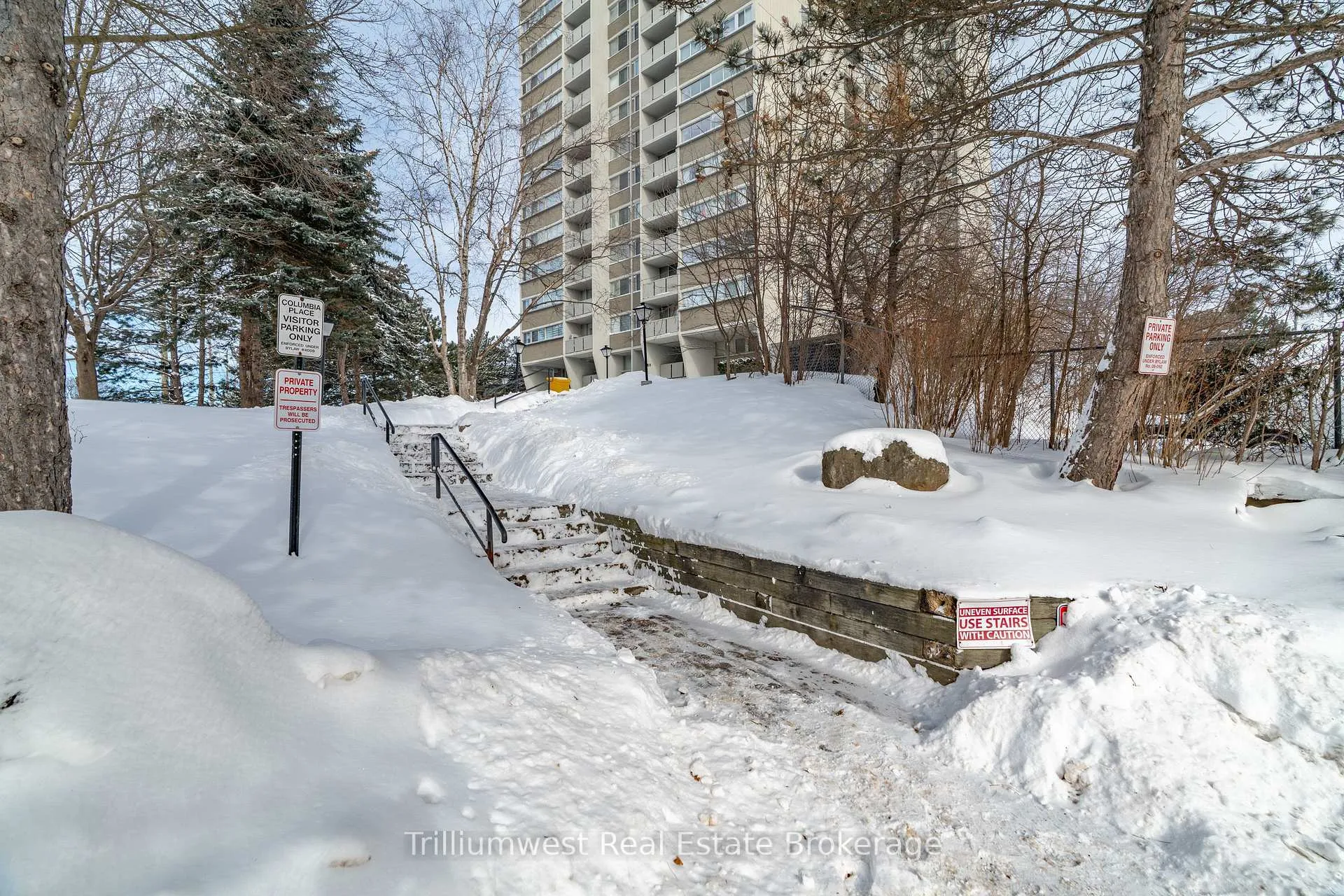 Photo 42 of Unit 1003, 375 King Street N, Waterloo — HOMEH