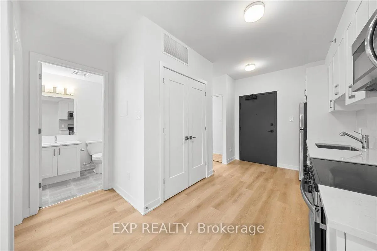 Photo 7 of Unit 204, 3600 Brian Coburn Boulevard, Ottawa, Avalon West — HOMEH