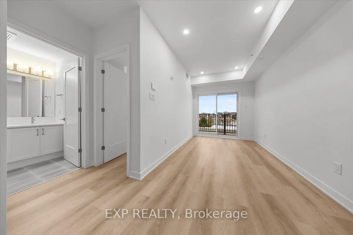 Photo 8 of Unit 211, 3600 Brian Coburn Boulevard, Ottawa, Avalon West — HOMEH