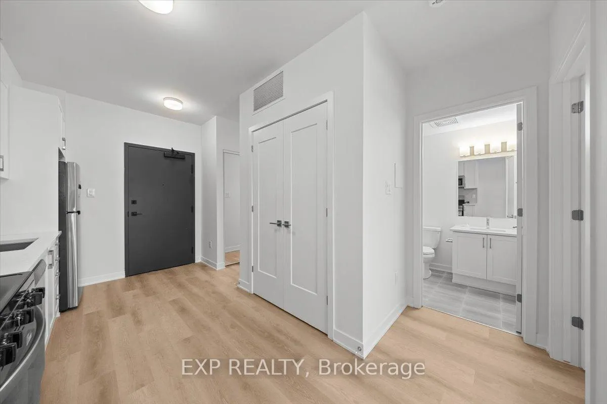 Photo 10 of Unit 211, 3600 Brian Coburn Boulevard, Ottawa, Avalon West — HOMEH