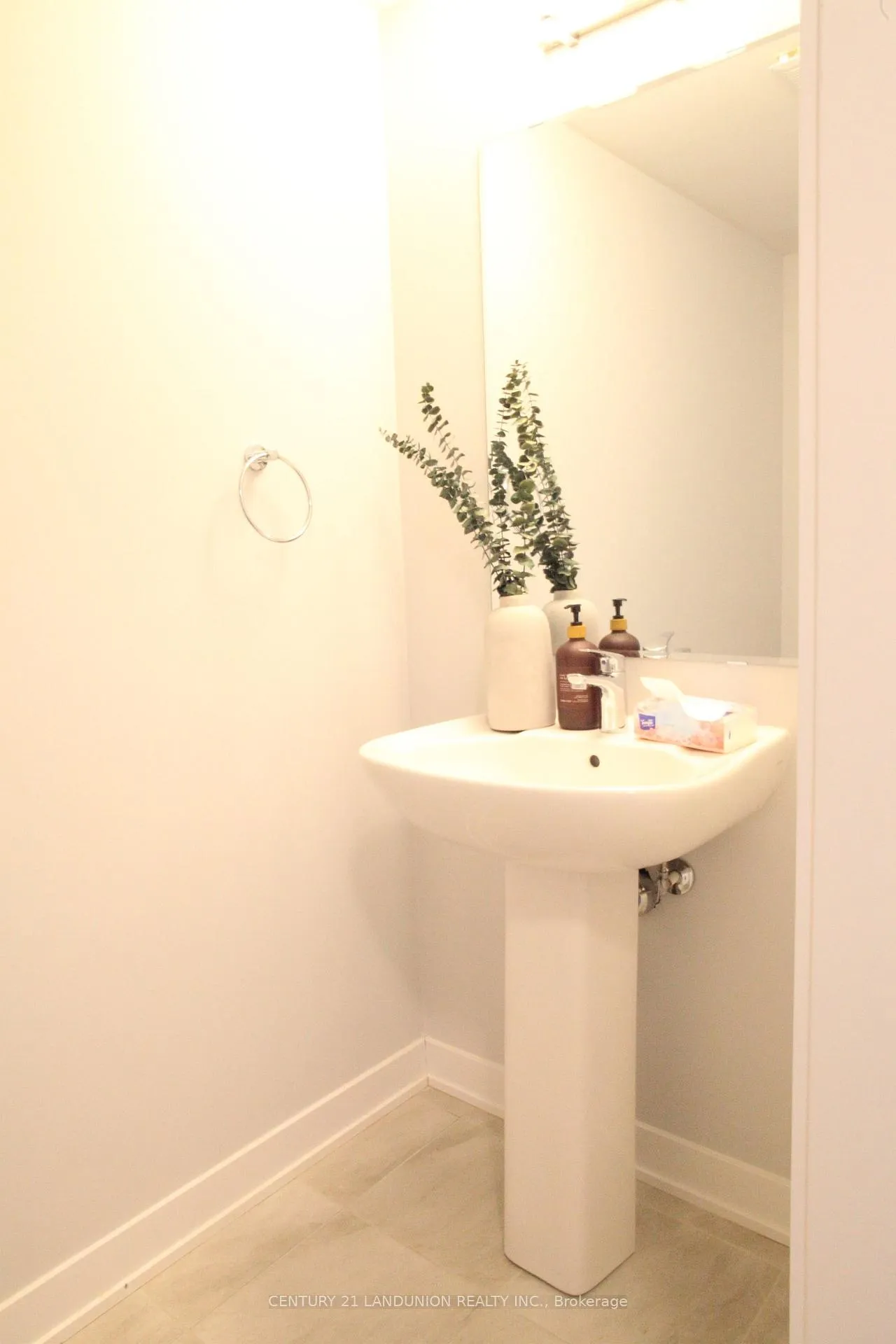 Photo 20 of 5 John Canning Way, Markham, Unionville — HOMEH
