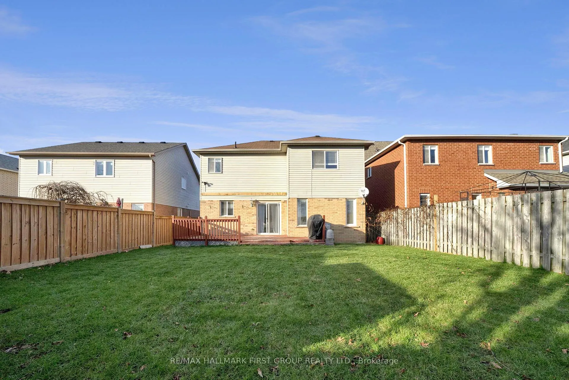 Photo 22 of 25 Sprucewood Crescent, Clarington, Bowmanville — HOMEH