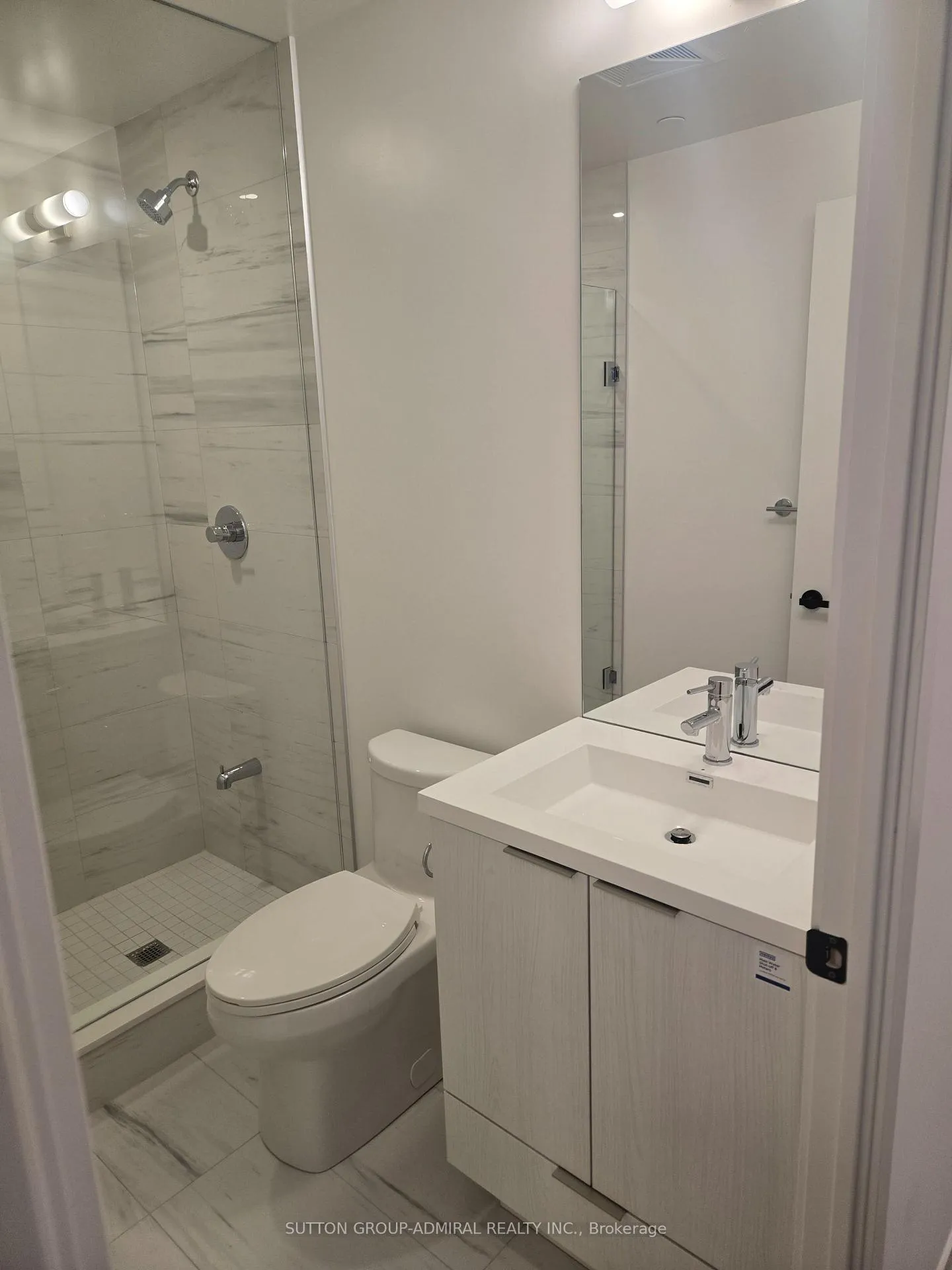 Photo 14 of Unit 5707, 8 Interchange Way, Vaughan, Vaughan Corporate Centre — HOMEH