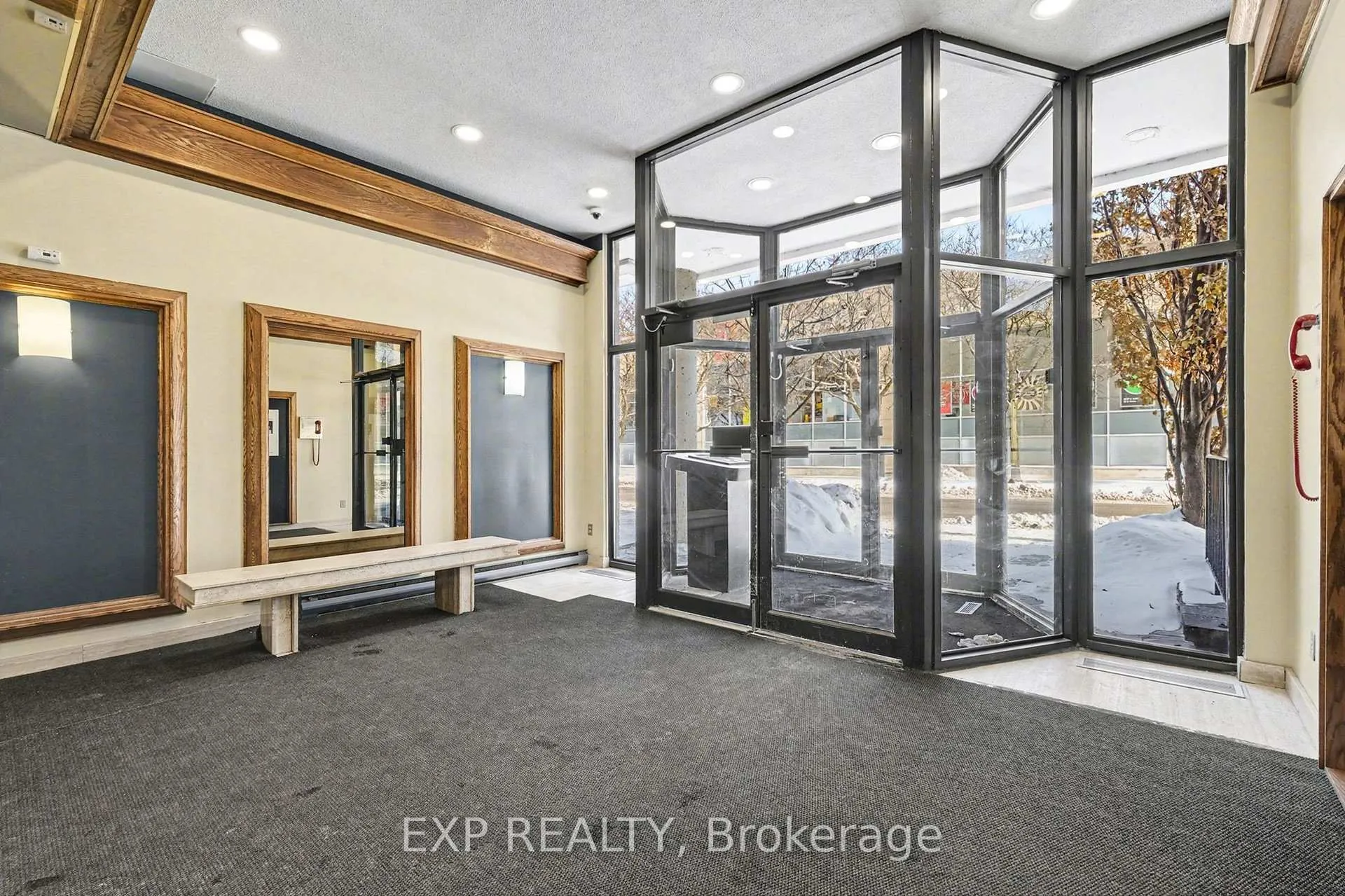 Photo 4 of Unit 801, 154 Nelson Street, Ottawa, Lower Town — HOMEH