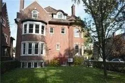 Front of Unit 5, 26 Elm Avenue